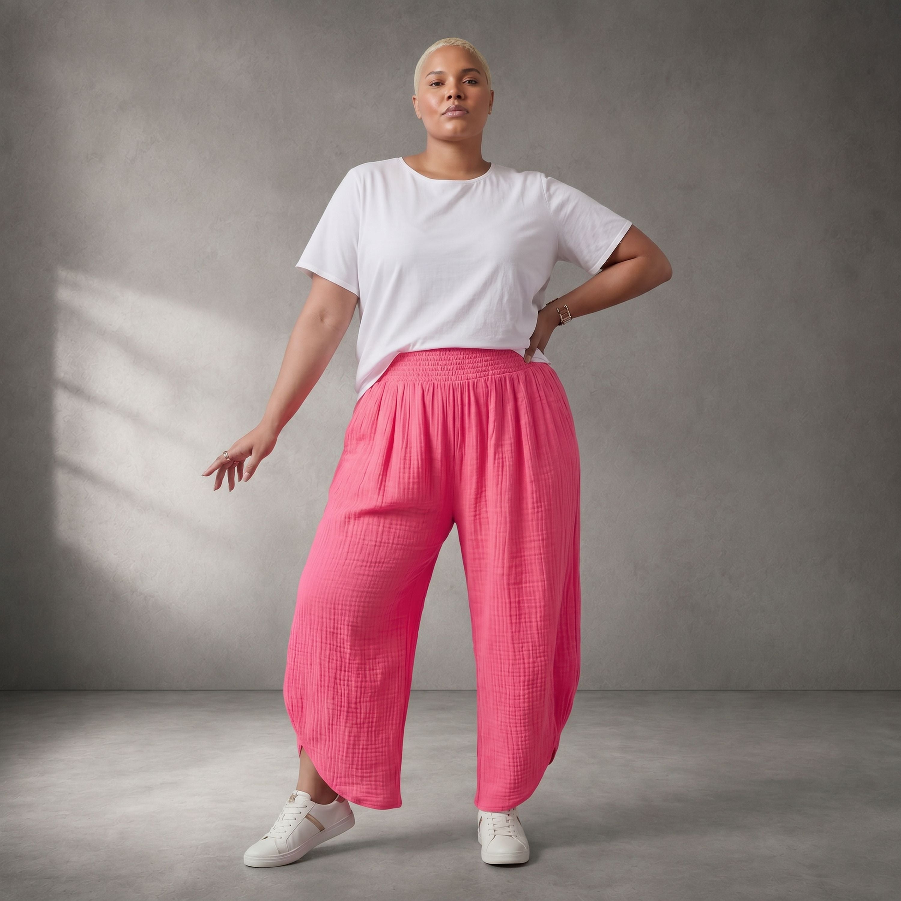 Luftige Ballonhose in strahlendem Pink für einen leichten femininen Sommerlook aus Italien