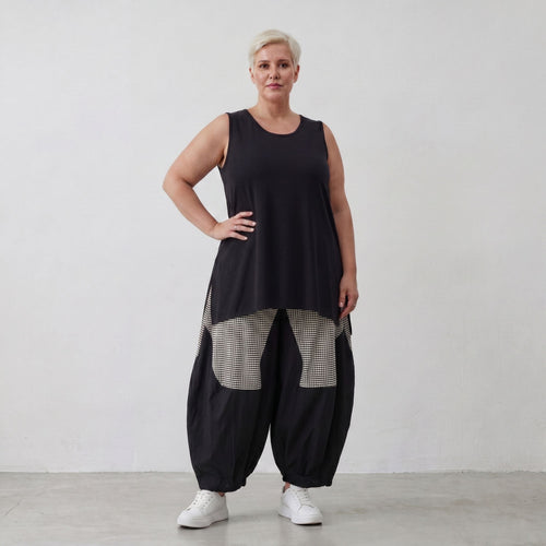 Lässige Oversize Ballonhose in Schwarz/Weiß für Lagenlook zeitlos sommerlich luftig