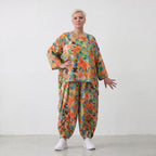 Luftiges Oversized Shirt in frischem Apfelgrün mit Vokuhila Schnitt aus Viskose Leinen