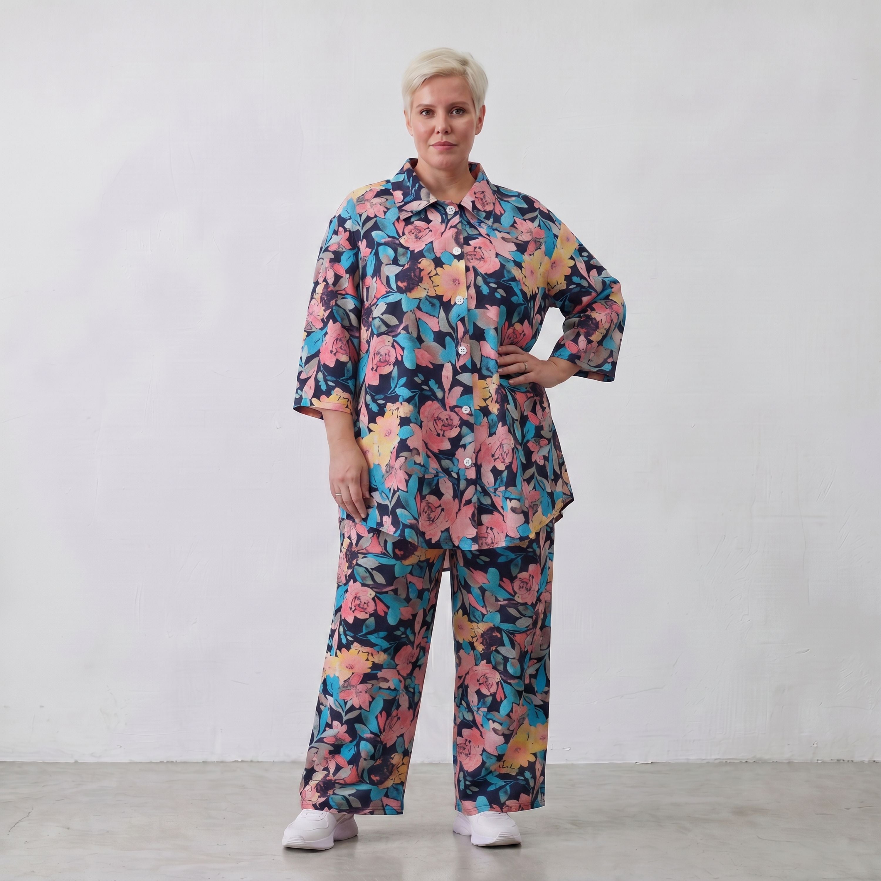 Feminine Bluse in luftiger Leinenoptik mit Hemdkragen und Dreiviertelarm in zartem Rosa