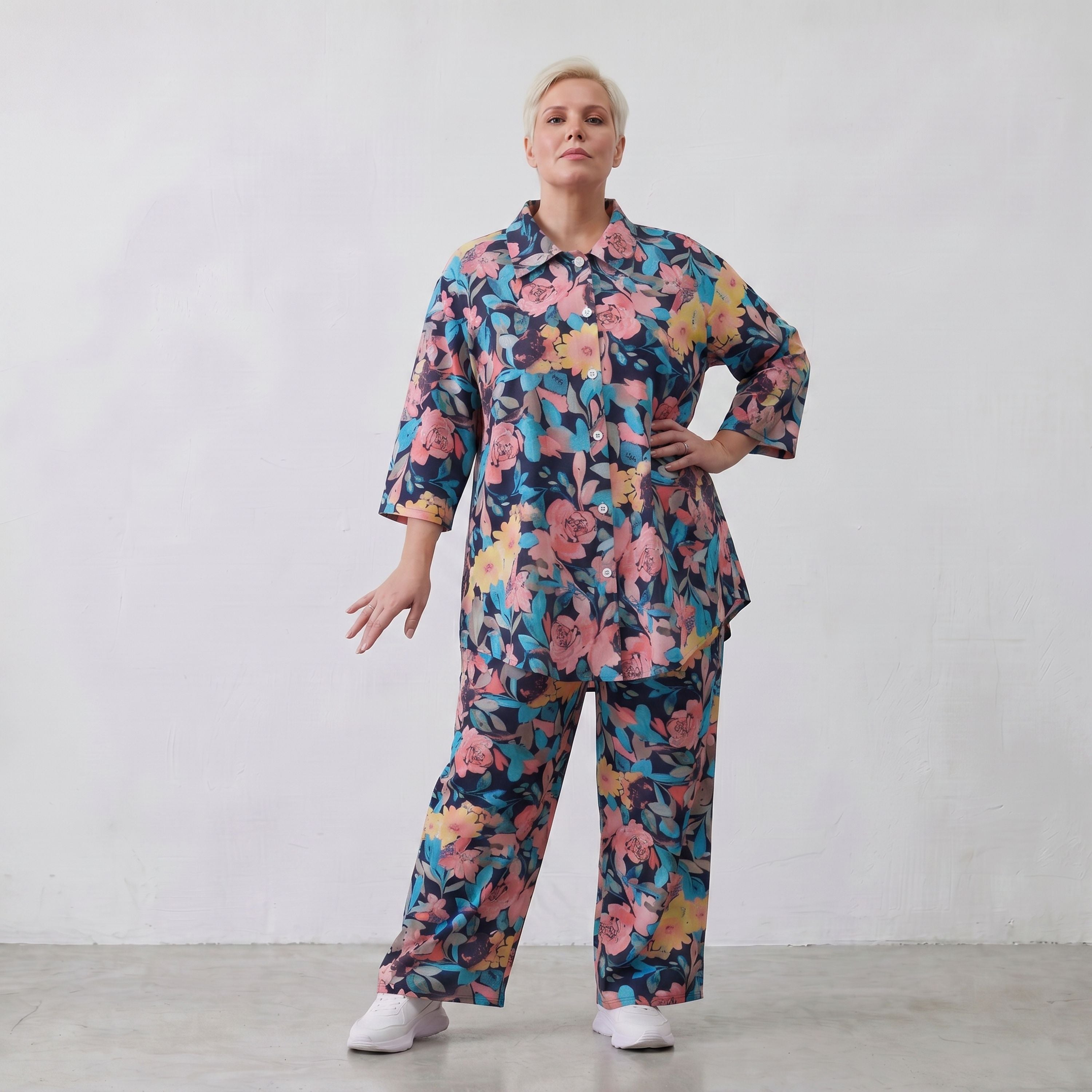 Feminine Bluse in luftiger Leinenoptik mit Hemdkragen und Dreiviertelarm in zartem Rosa
