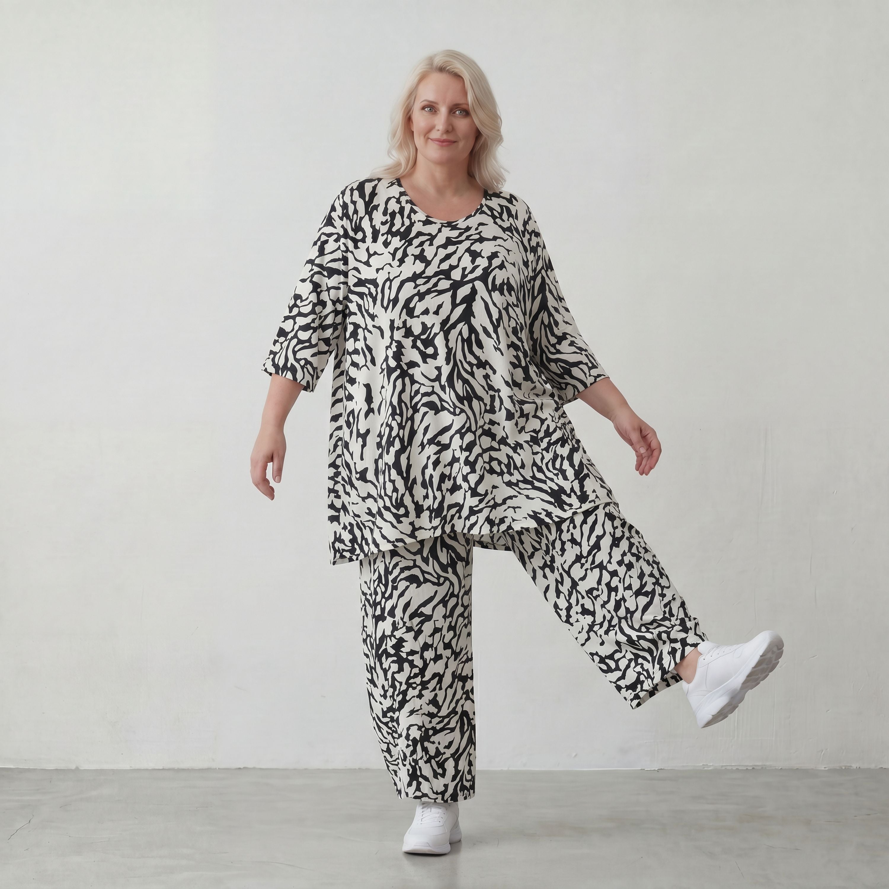Ballonhose Weiß/Schwarz im Lagenlook leger Oversize weich fliessend zeitlos luftig chic