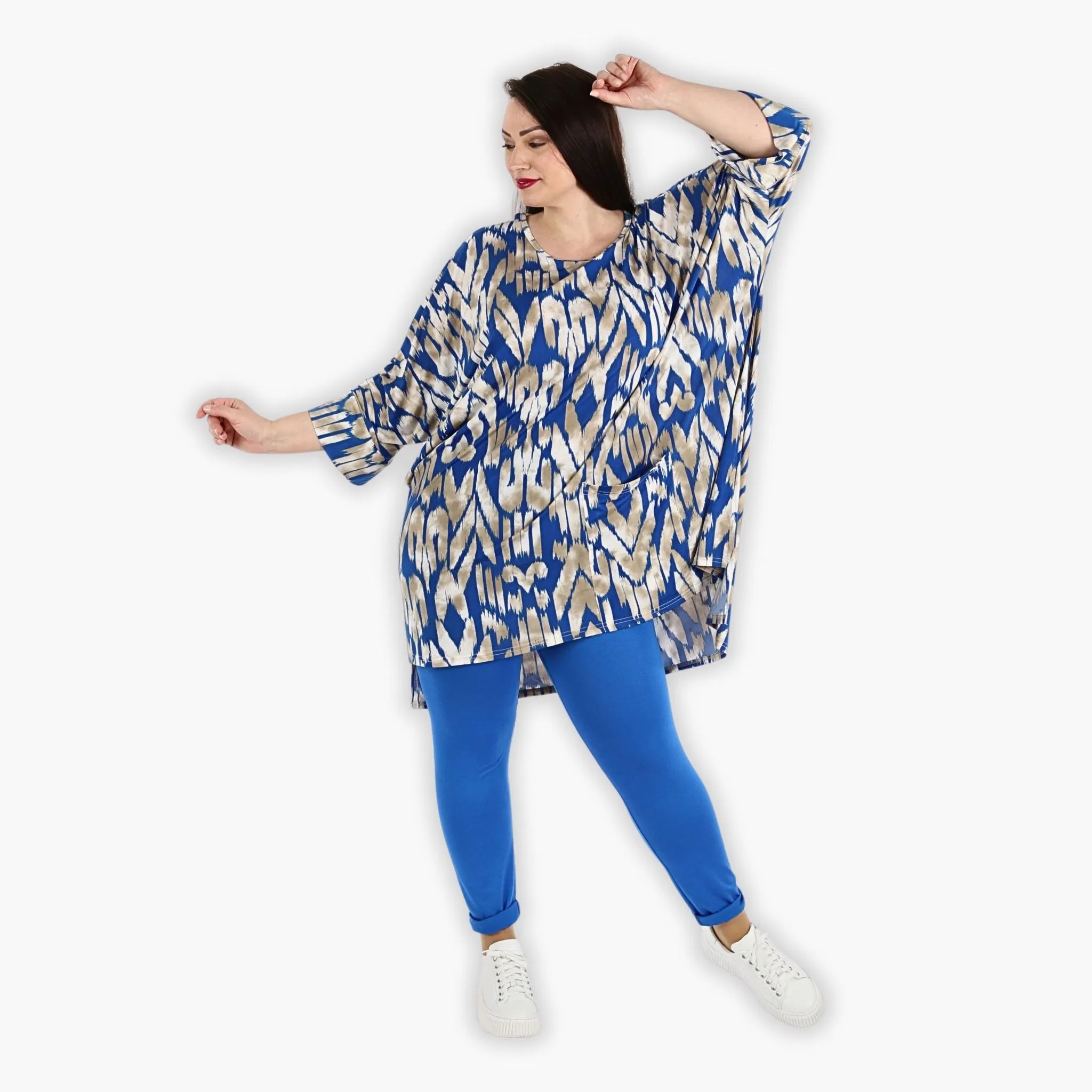  AKH Fashion Bigshirt in gerader Form, aus Viskose, 1296.06925, Royalblau-Beige, Grafik