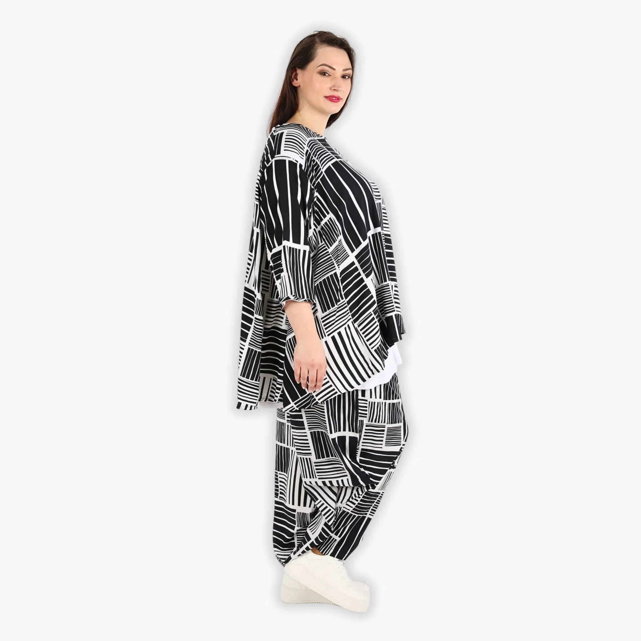  A-Form Bigshirt von AKH Fashion aus Viskose, 1298.00593, Schwarz-Weiß, Schick, Modern, Bequem