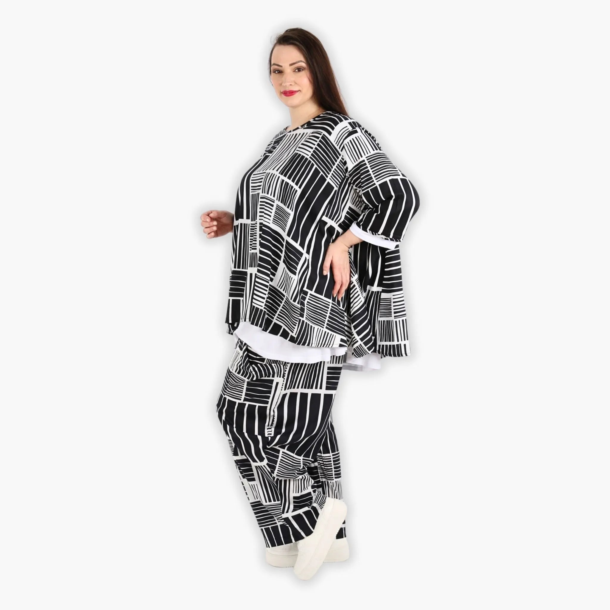  A-Form Bigshirt von AKH Fashion aus Viskose, 1298.00593, Schwarz-Weiß, Schick, Modern, Bequem