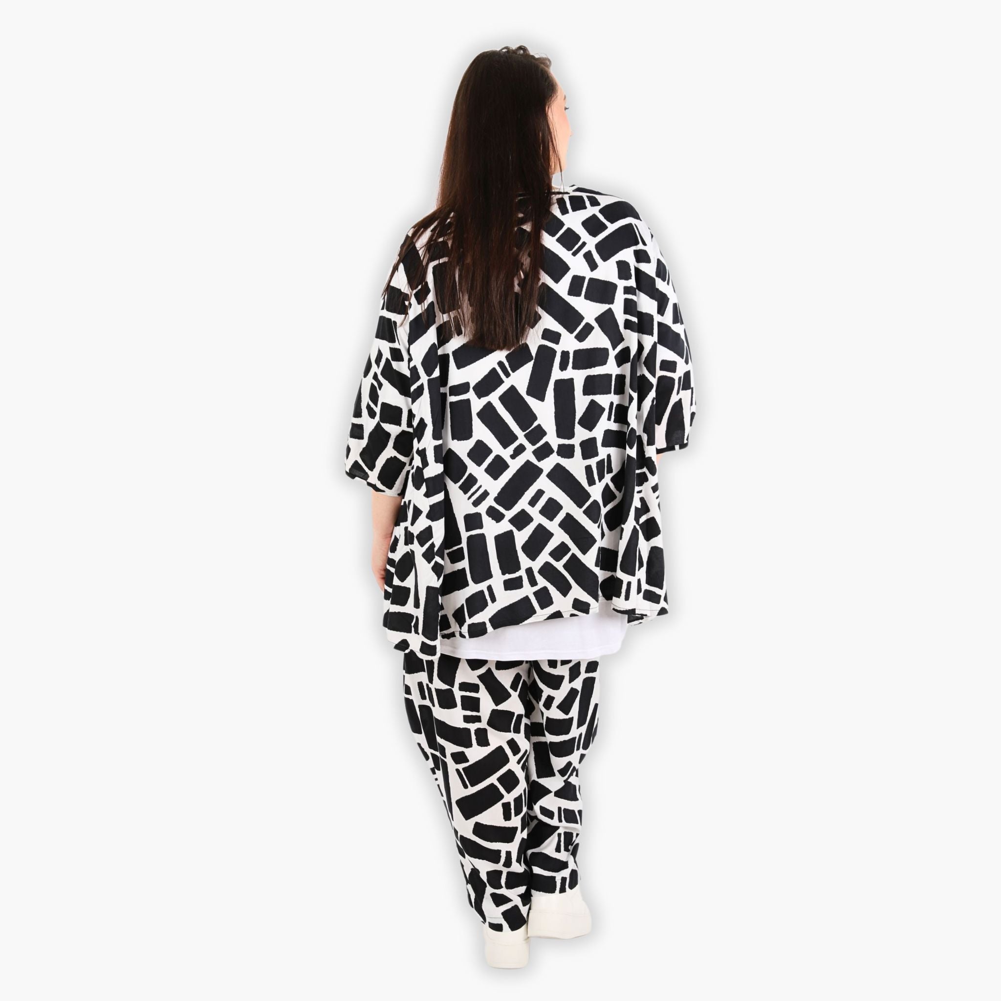  A-Form Bigshirt von AKH Fashion aus Viskose, 1299.00593, Schwarz-Weiß, Schick, Modern, Bequem