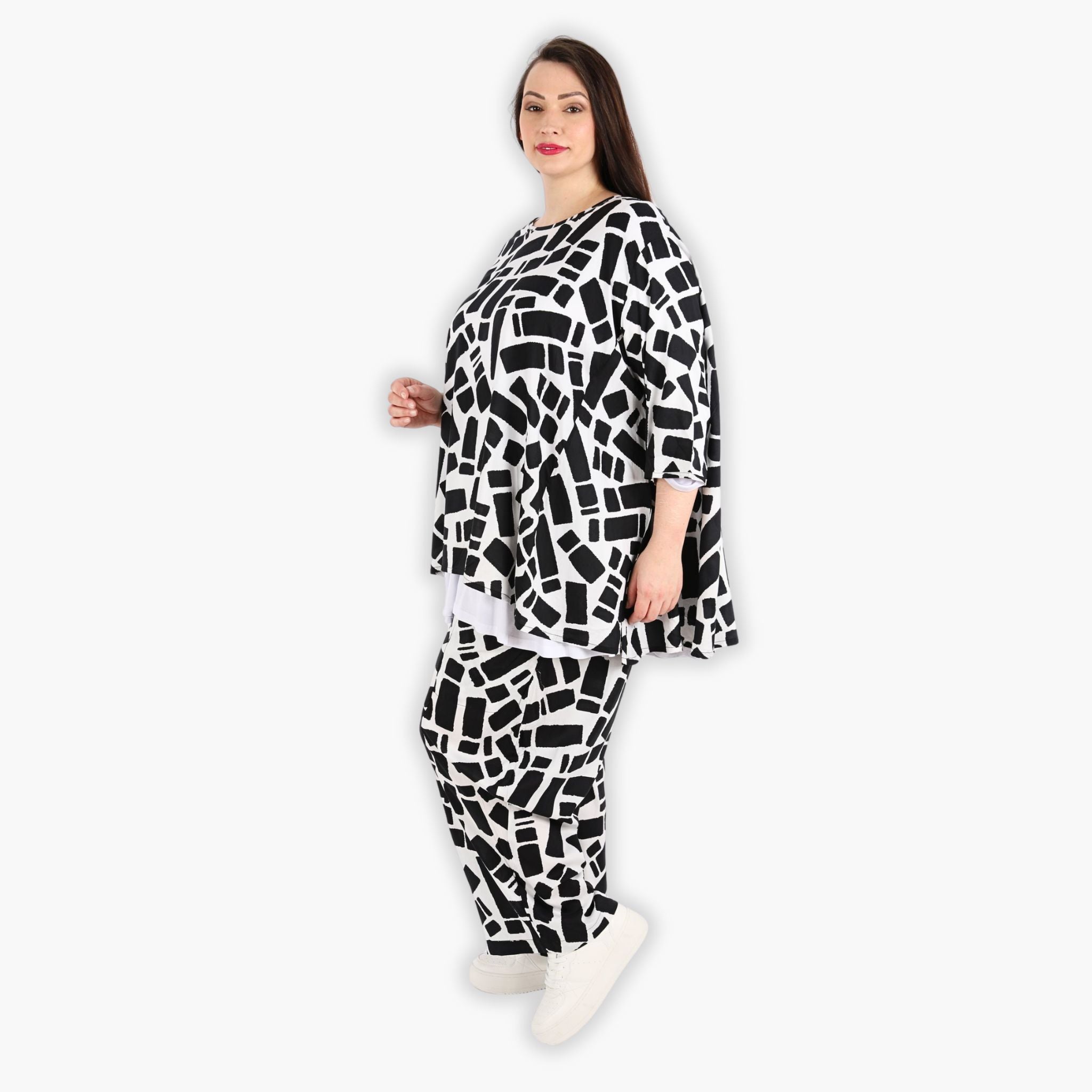  A-Form Bigshirt von AKH Fashion aus Viskose, 1299.00593, Schwarz-Weiß, Schick, Modern, Bequem
