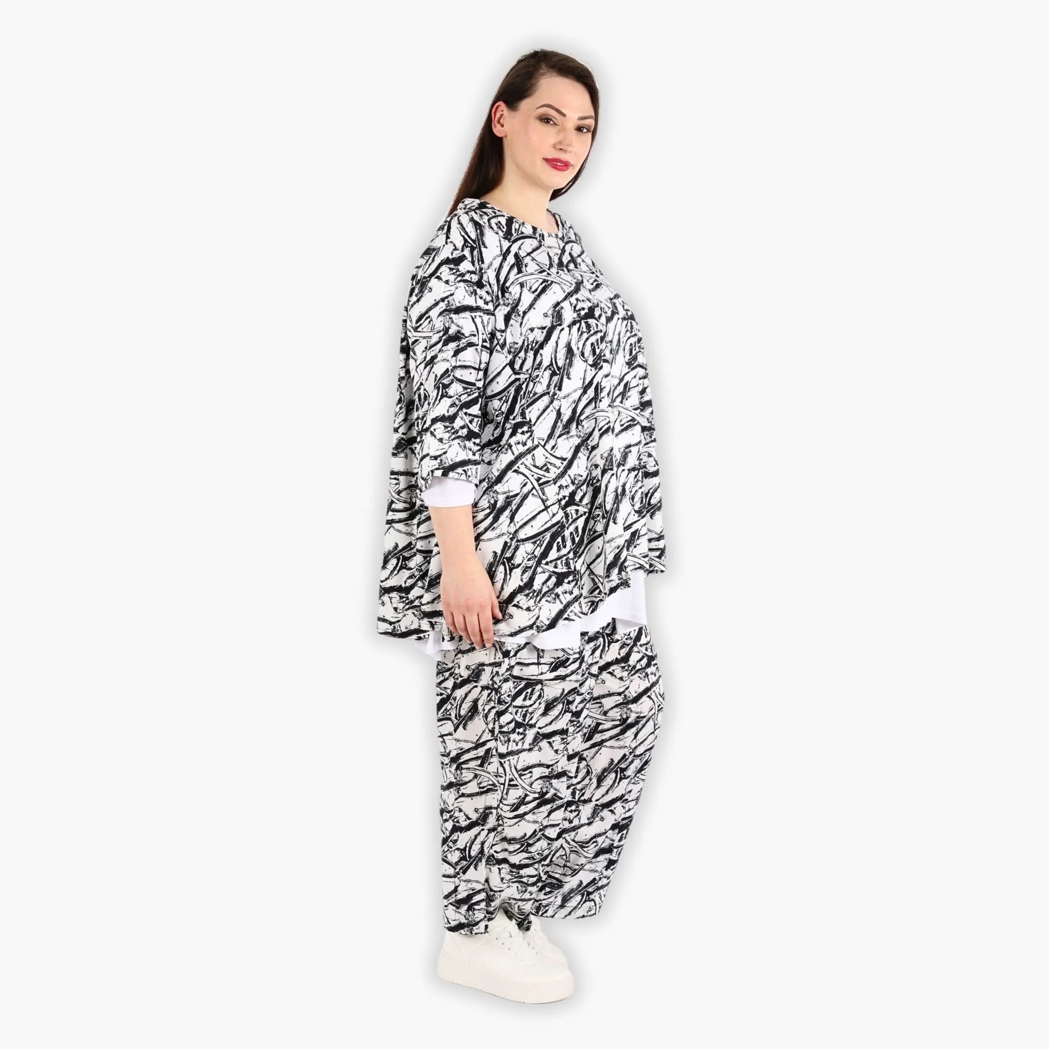  A-Form Bigshirt von AKH Fashion aus Viskose, 1301.00593, Schwarz-Weiß, Schick, Modern, Bequem