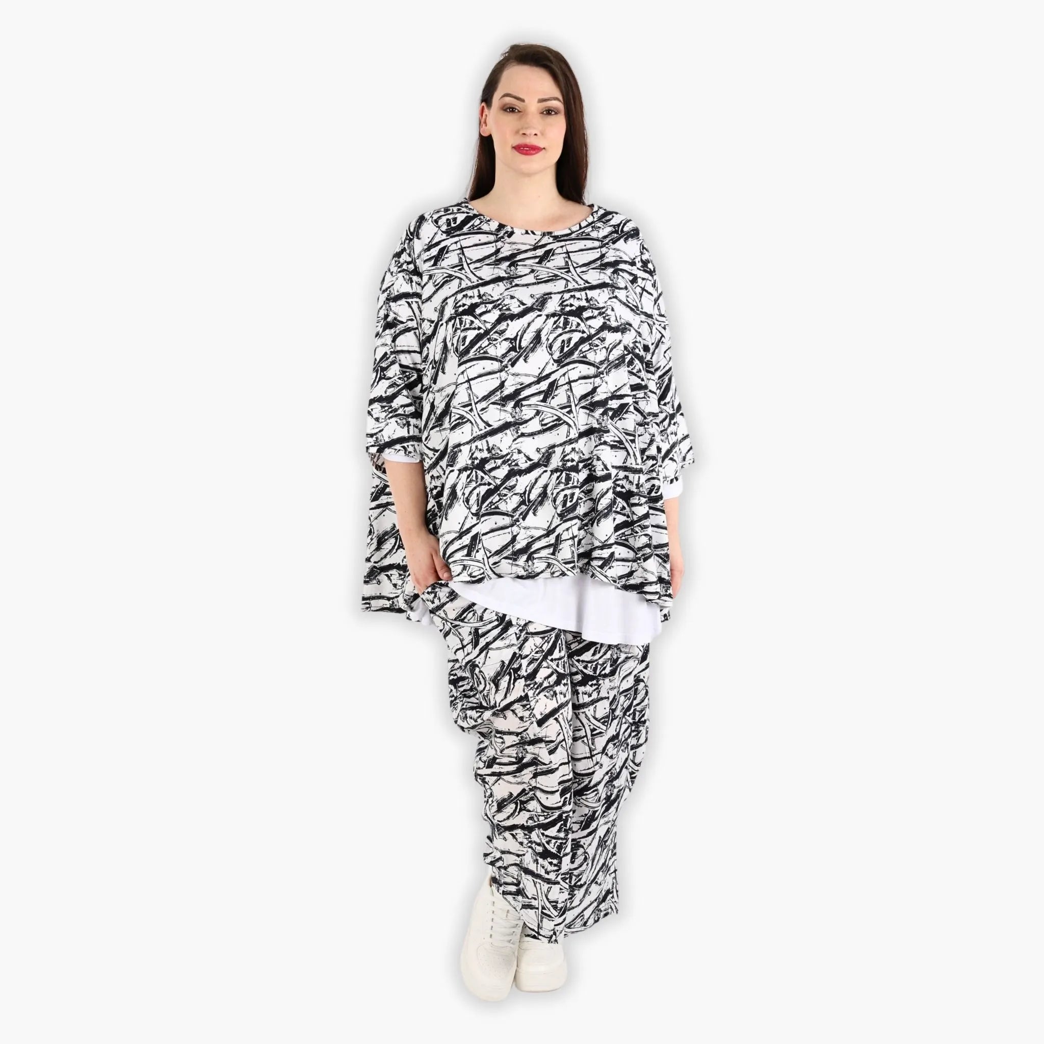  A-Form Bigshirt von AKH Fashion aus Viskose, 1301.00593, Schwarz-Weiß, Schick, Modern, Bequem