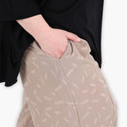  AKH Fashion Hose in gerader Form, aus Materialmix, 1303.06927, Cognac, Streifen, Schick