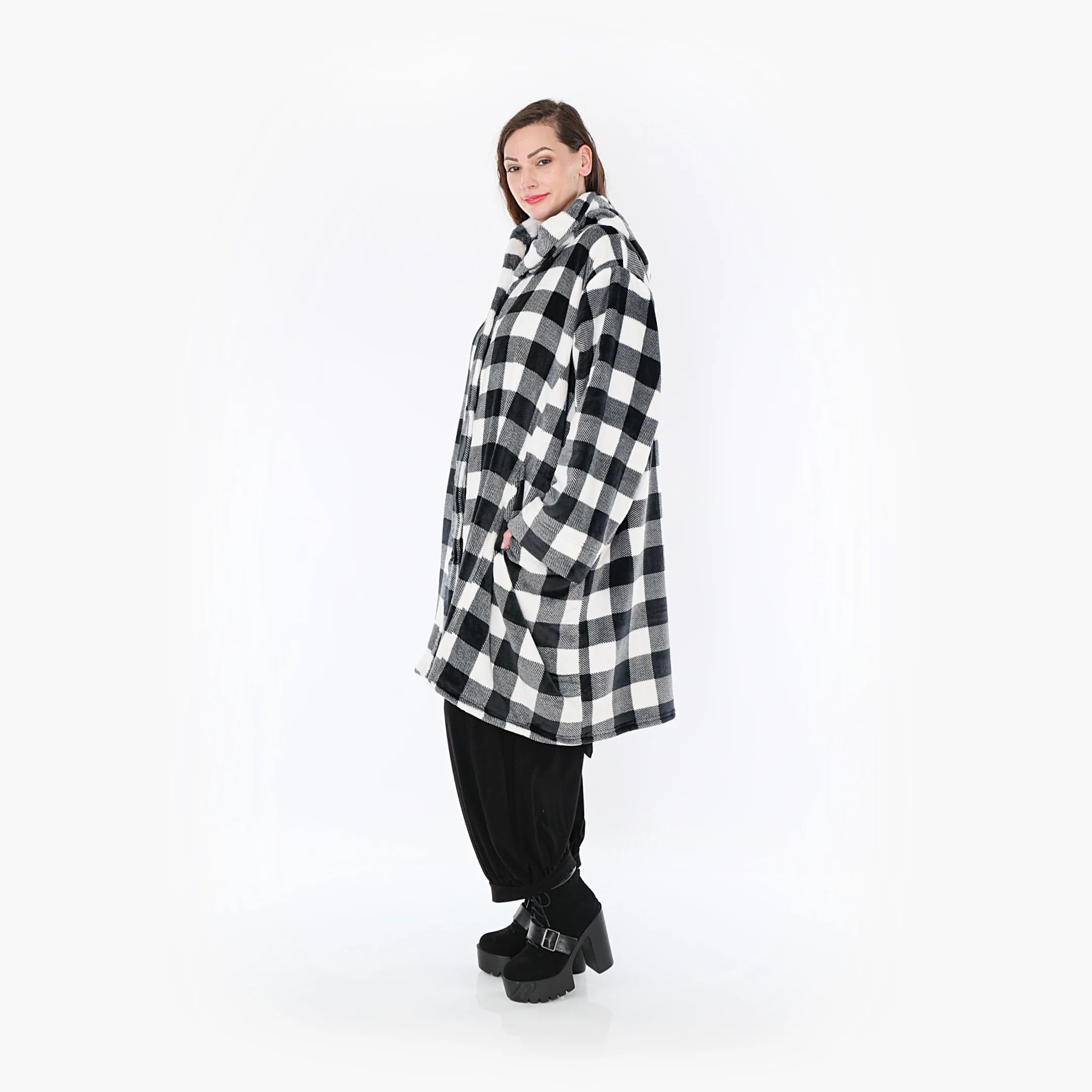  Ballonmantel von AKH Fashion aus Polyester, 1385.06660, Schwarz-Weiss, Kariert, Schick