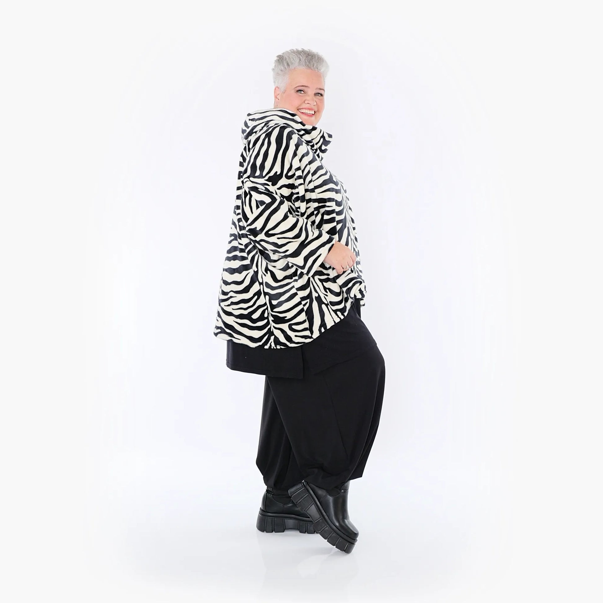  AKH Fashion Bigshirt in kastiger Form, aus Polyester, 1401.03019, Ecru-Schwarz, Zebra