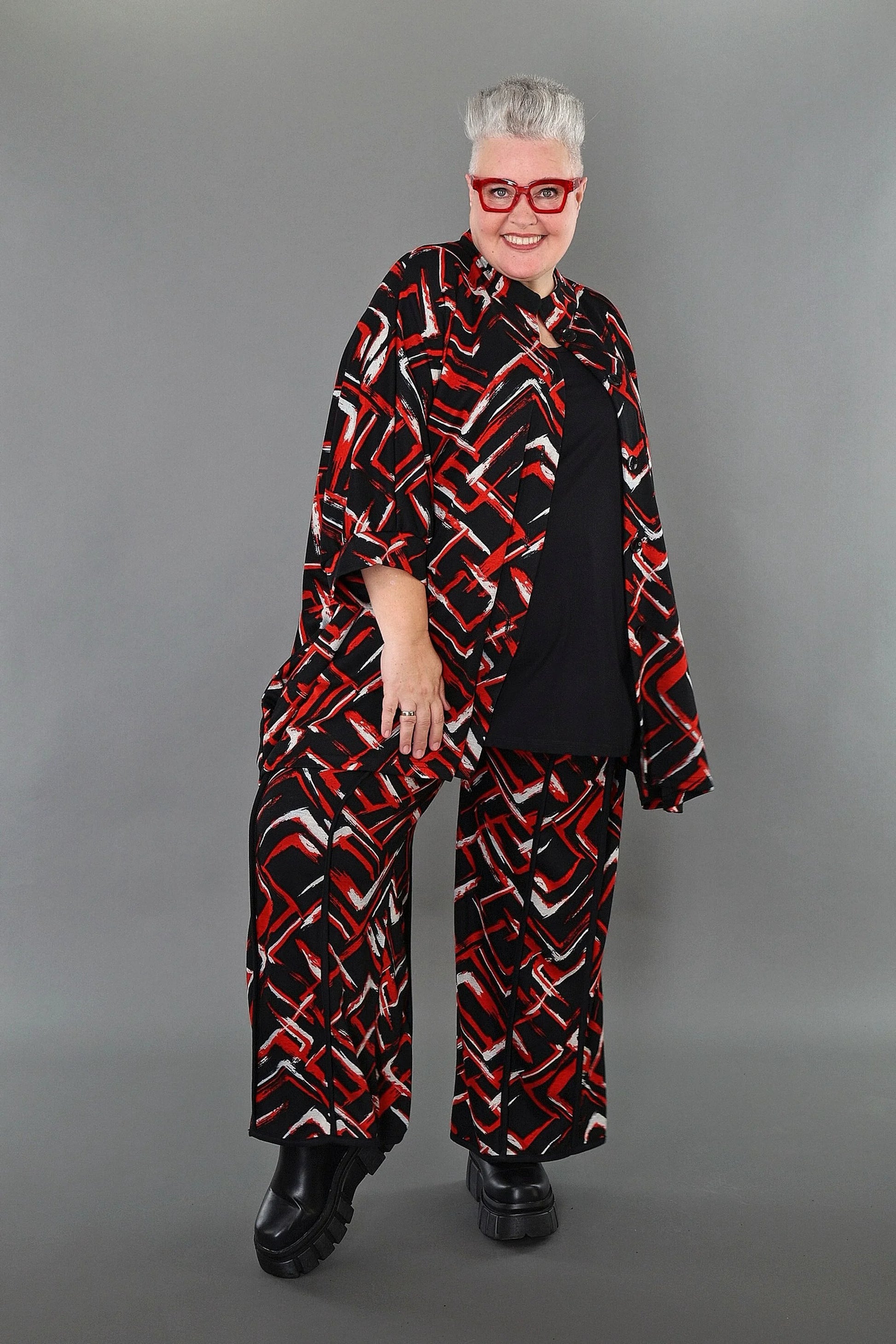  A-Form Jacke von AKH Fashion aus Viskose, 1517.07116, Schwarz/Rot/Weiß, Pinselstrich