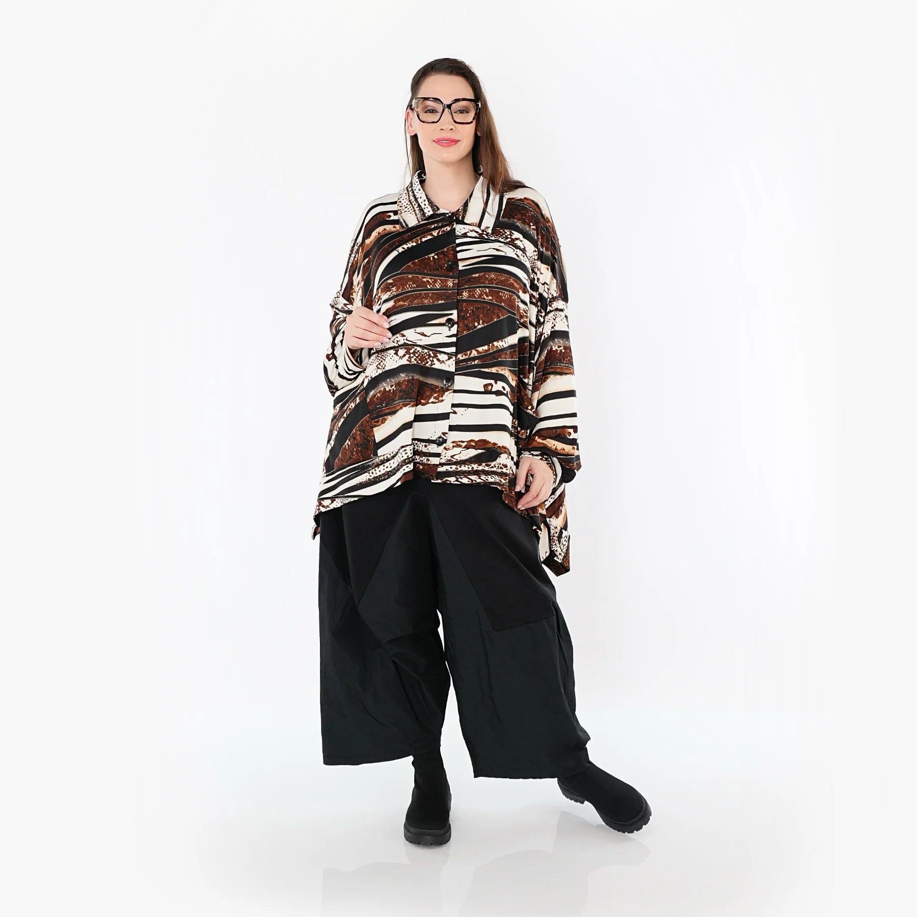  A-Form Bluse von AKH Fashion aus Materialmix, 1507132, Schwarz/Braun/Weiß, Reptil, Schick