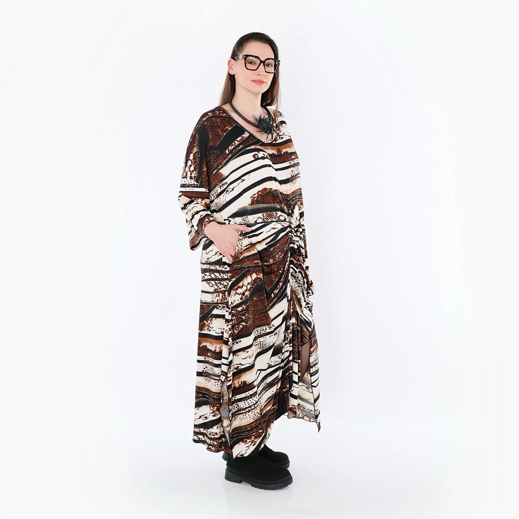  Kleid von AKH Fashion aus Materialmix, 1507134, Schwarz/Braun/Weiß, Reptil, Ausgefallen