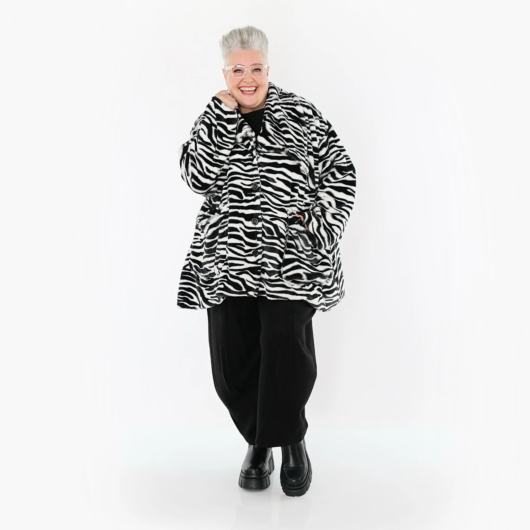  A-Form Jacke von AKH Fashion aus Polyester, 1534.06749, Schwarz/Weiß, Zebra, Ausgefallen
