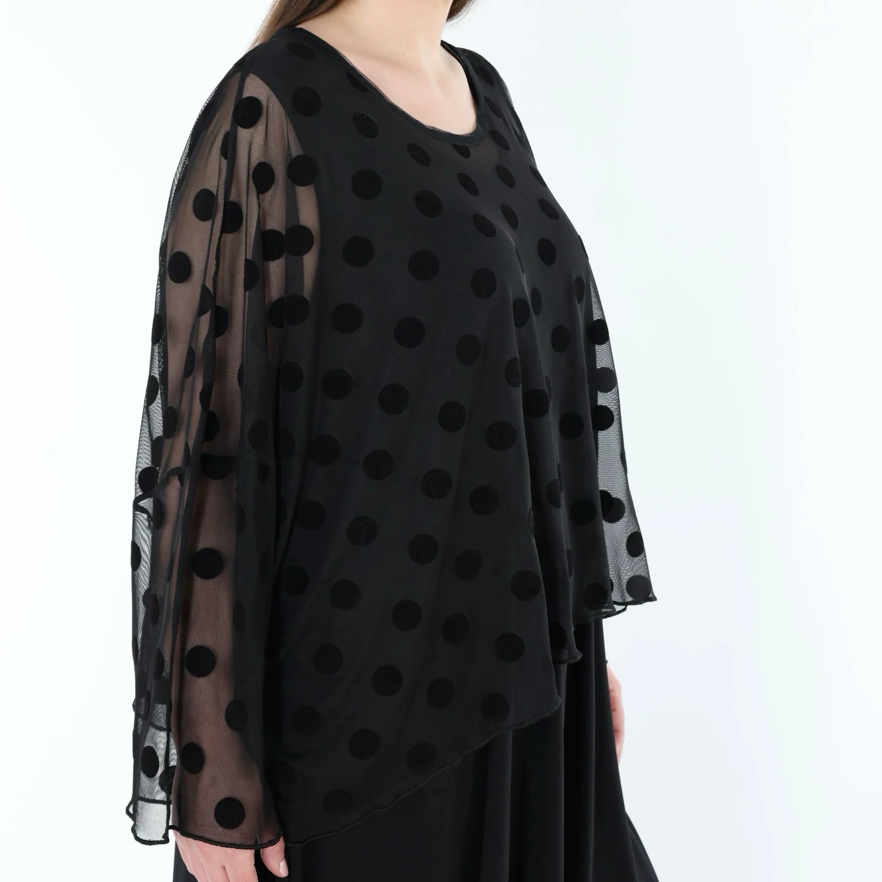  AKH Fashion Überwurf in kastiger Form, aus Polyester, 1544.06048, Schwarz, Punkte, Schick