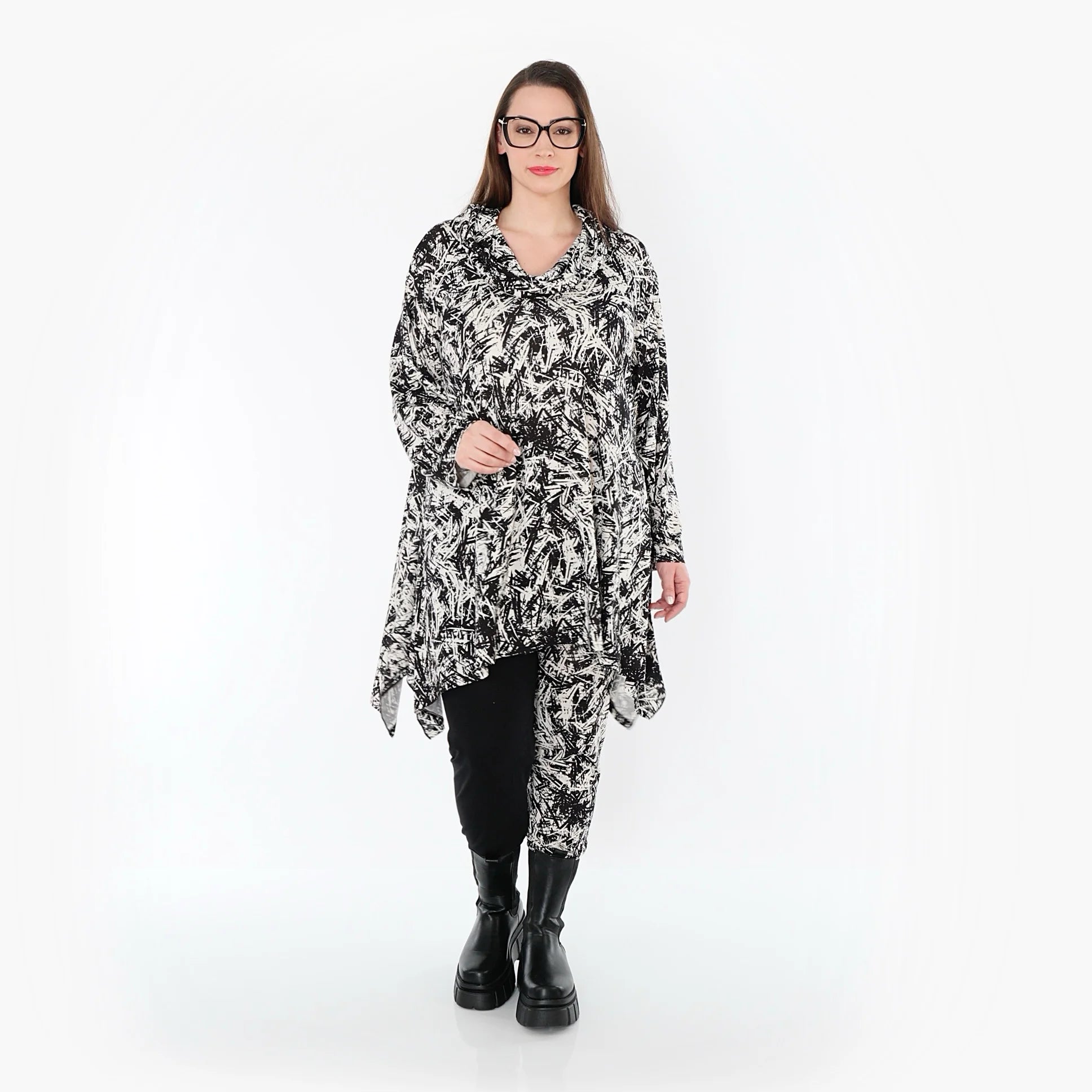  A-Form Bigshirt von AKH Fashion aus Viskose, 1559.03371, Schwarz/Weiß, Abstrakt, Ausgefallen