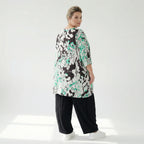  A-Form Bigshirt von AKH Fashion aus Viskose, 1574.00593, Weiß/Schwarz/Grün, Blumen, Schick