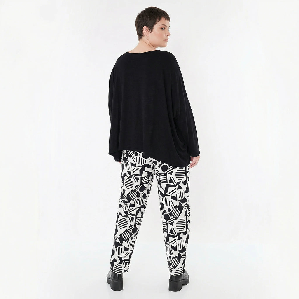 Ausgefallene Karottenhose aus stretchigem Bengaline Traveller Material im legeren Lagenlook, Weiß/Schwarz