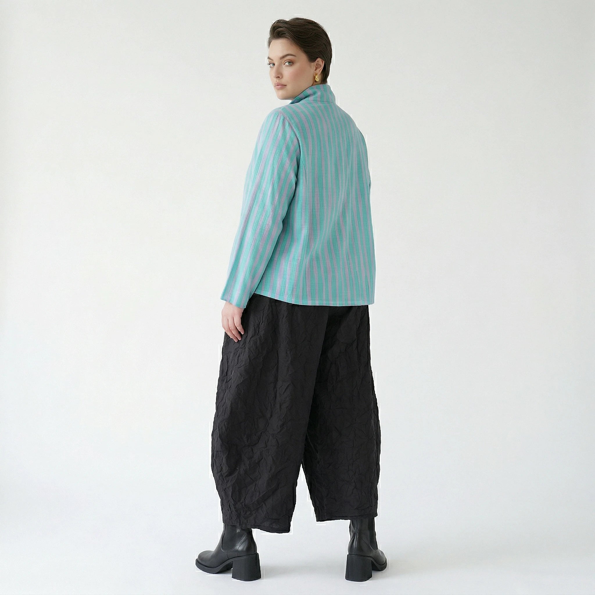 Luftige Lagenlook Jacke in kastiger Form mit Blockstreifen und aufgesetzten Taschen, Grün/Flieder