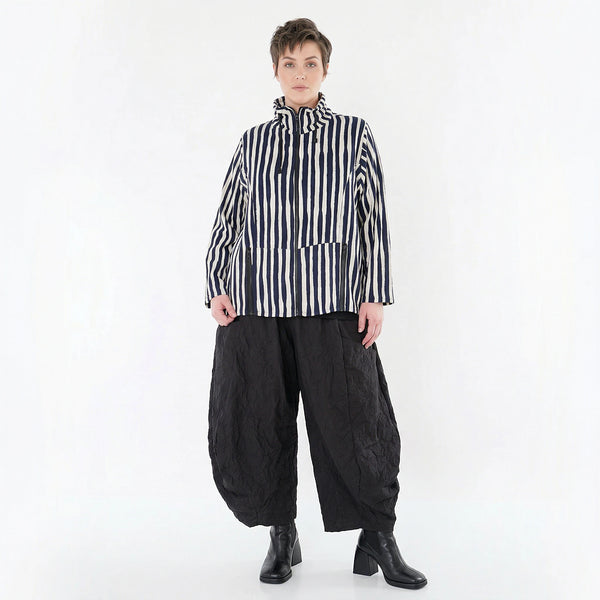 Kastige Jacke im ausgefallenen Lagenlook aus leichter Baumwollmischung mit Blockstreifen, Marine/Weiß