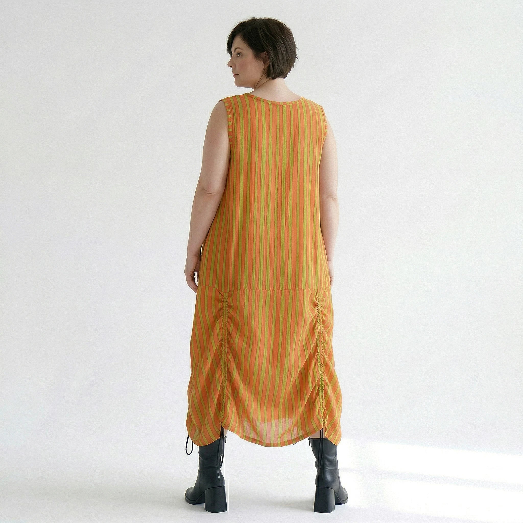 Luftig leichtes Ballonkleid im zeitlosen Lagenlook mit ausgefallenen Blockstreifen, Orange/Apfelgrün