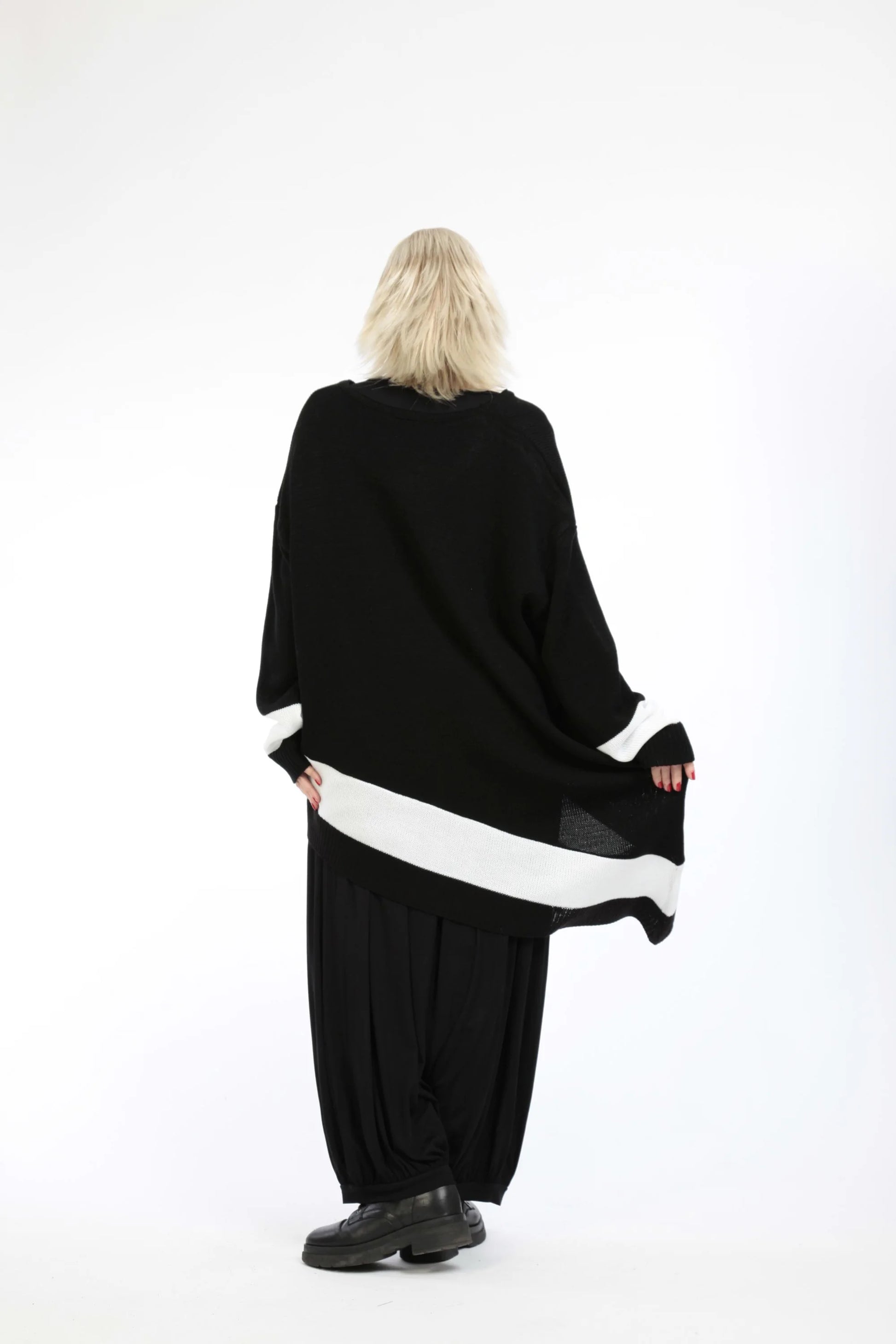  Bigshirt von AKH Fashion aus Baumwolle in asymmetrischer Form, 1204.02331, Schwarz-Weiß