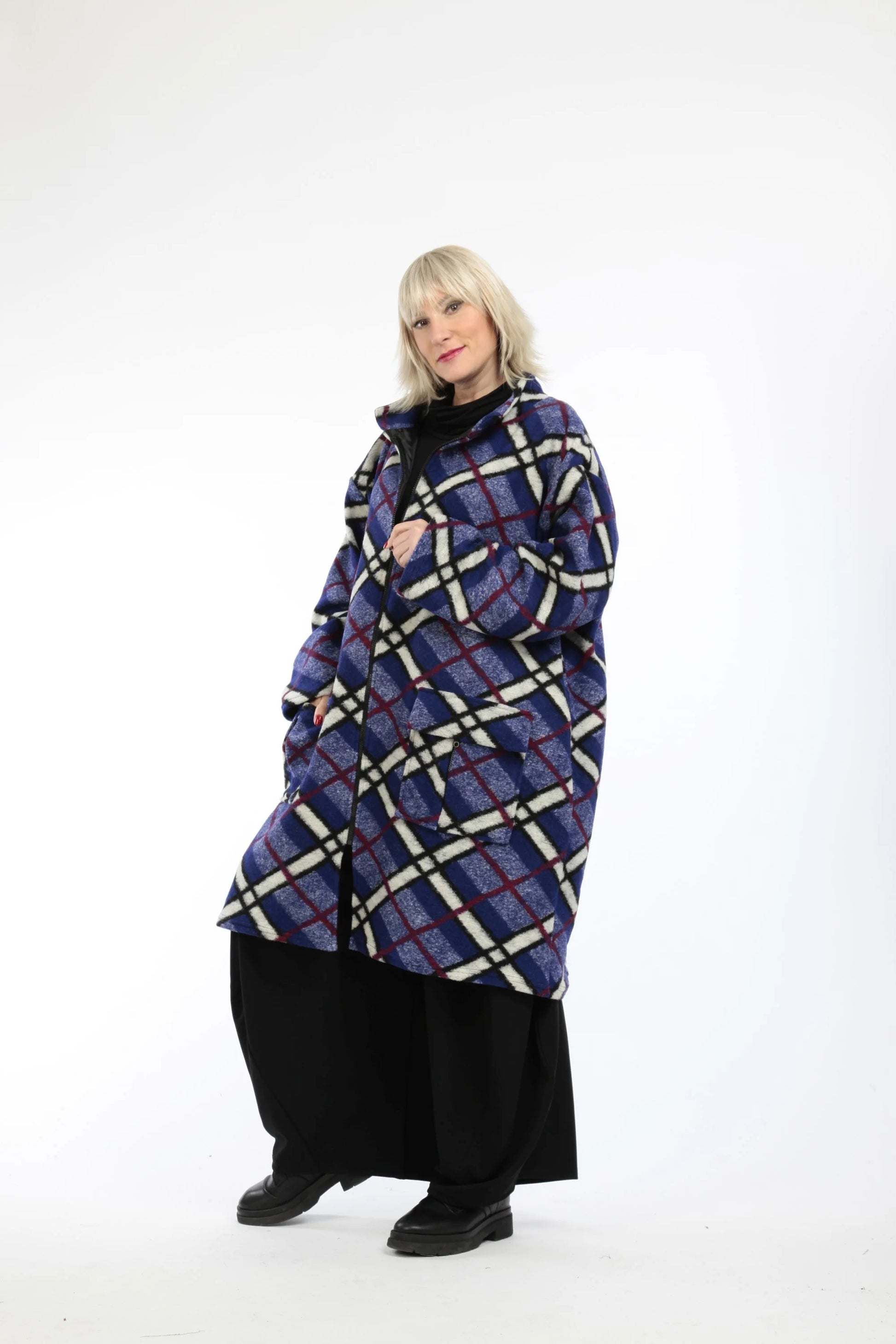  Stilvolle Jacke mit steigendem Kragen und kariertem Design für Plus Size mit Taschen und Komfort