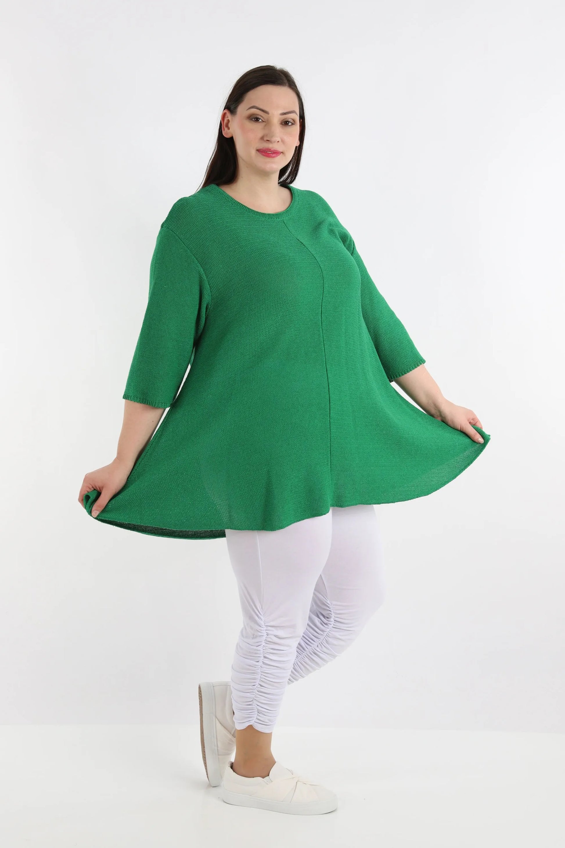  Smaragdgrünes Glocken-Shirt aus leichter Baumwolle für bequemen Oversize-Look im Frühling/Sommer