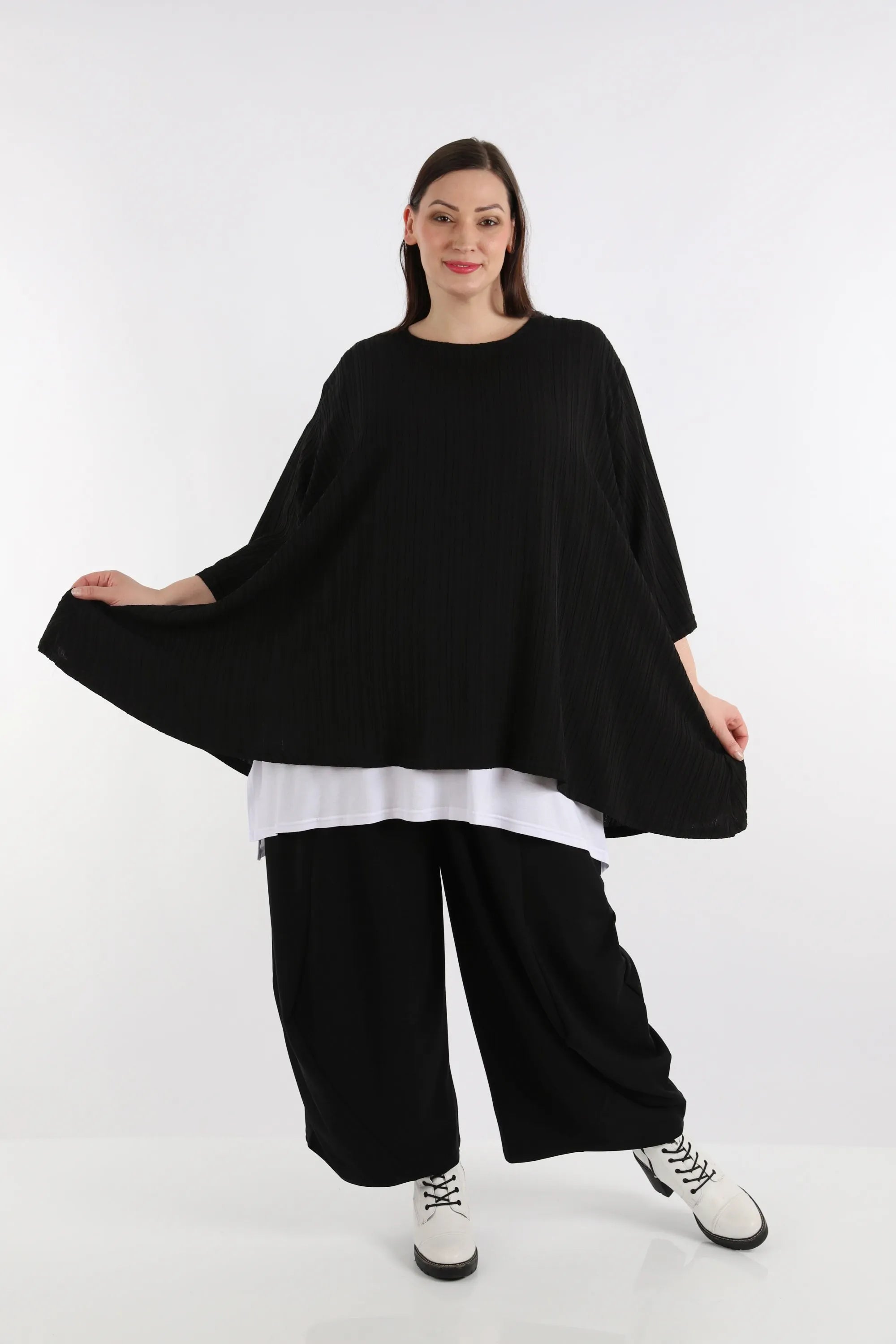  A-Form Bigshirt von AKH Fashion aus Viskose, 1254.00593, Schwarz, Schick, Modern, Bequem
