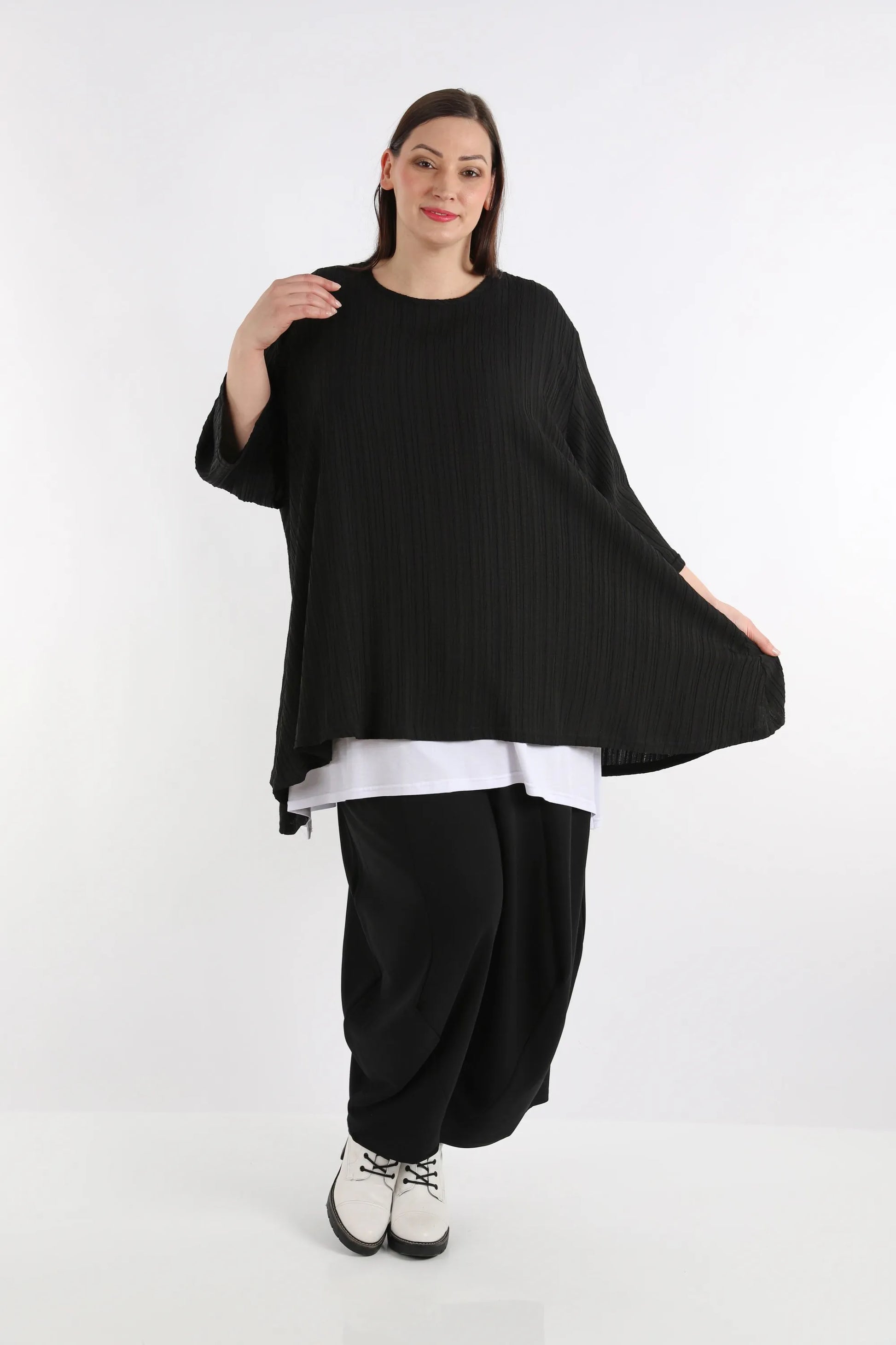  A-Form Bigshirt von AKH Fashion aus Viskose, 1254.00593, Schwarz, Unifarben, Schick, Modern