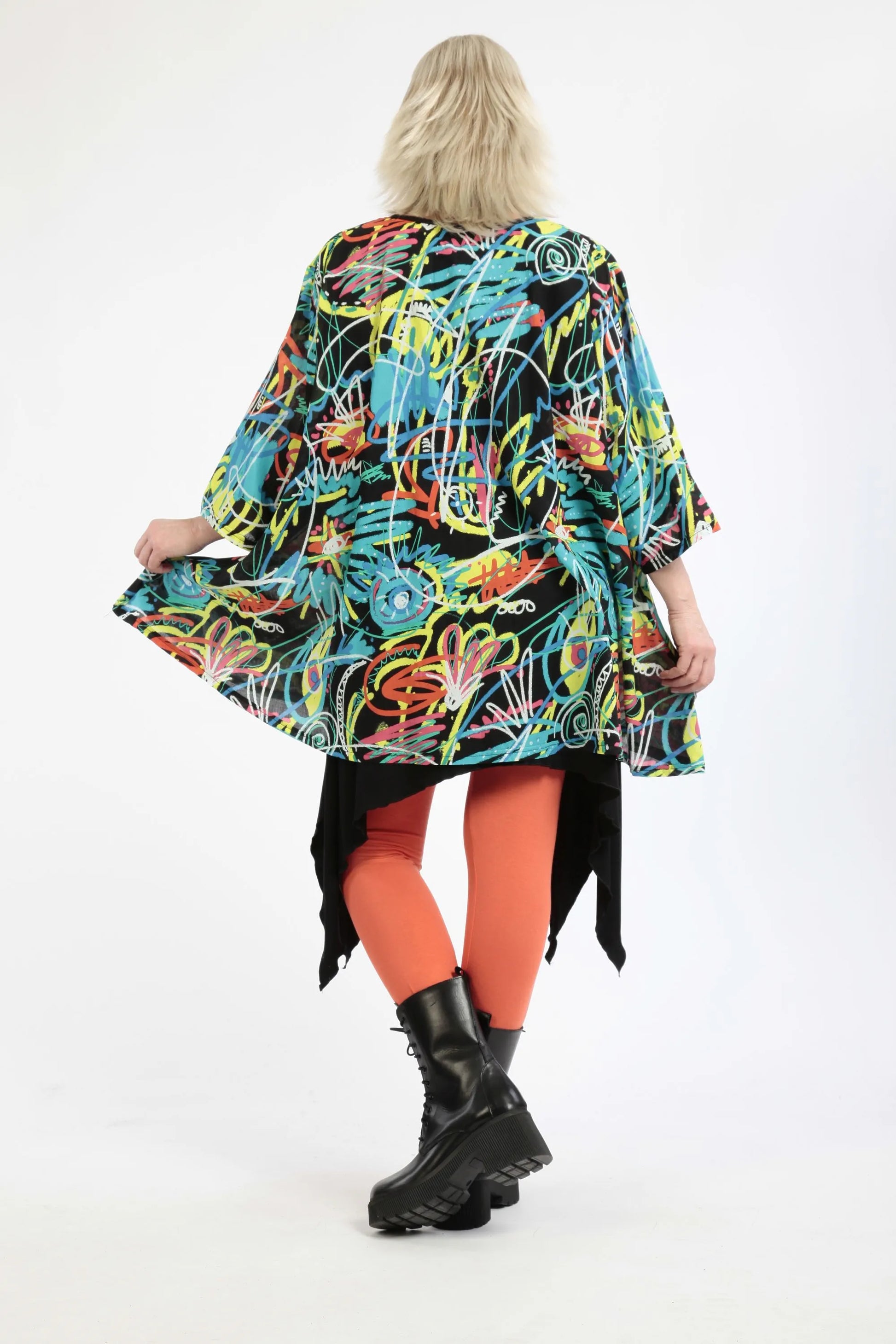  A-Form Bigshirt von AKH Fashion aus Baumwolle, 1255.00593, Schwarz-Multicolour, Ausgefallen