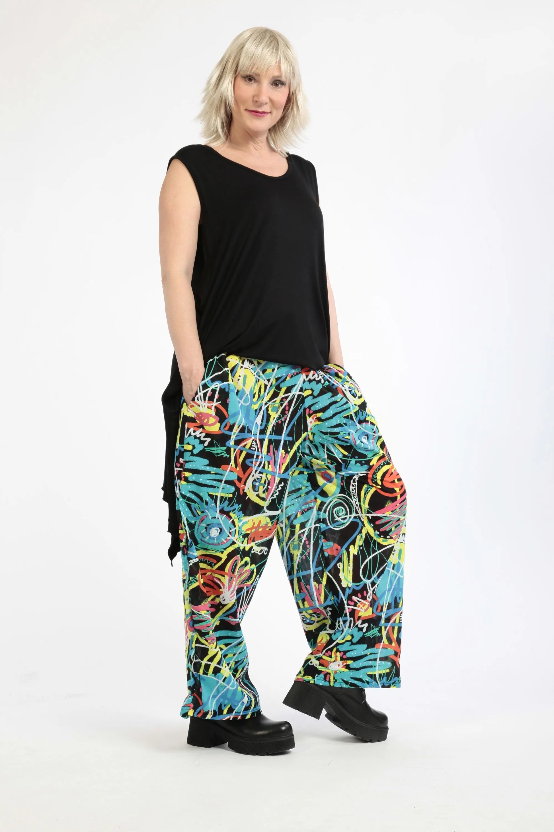  Hose von AKH Fashion aus Baumwolle in gerader Form, 1255.02554, Schwarz-Multicolour