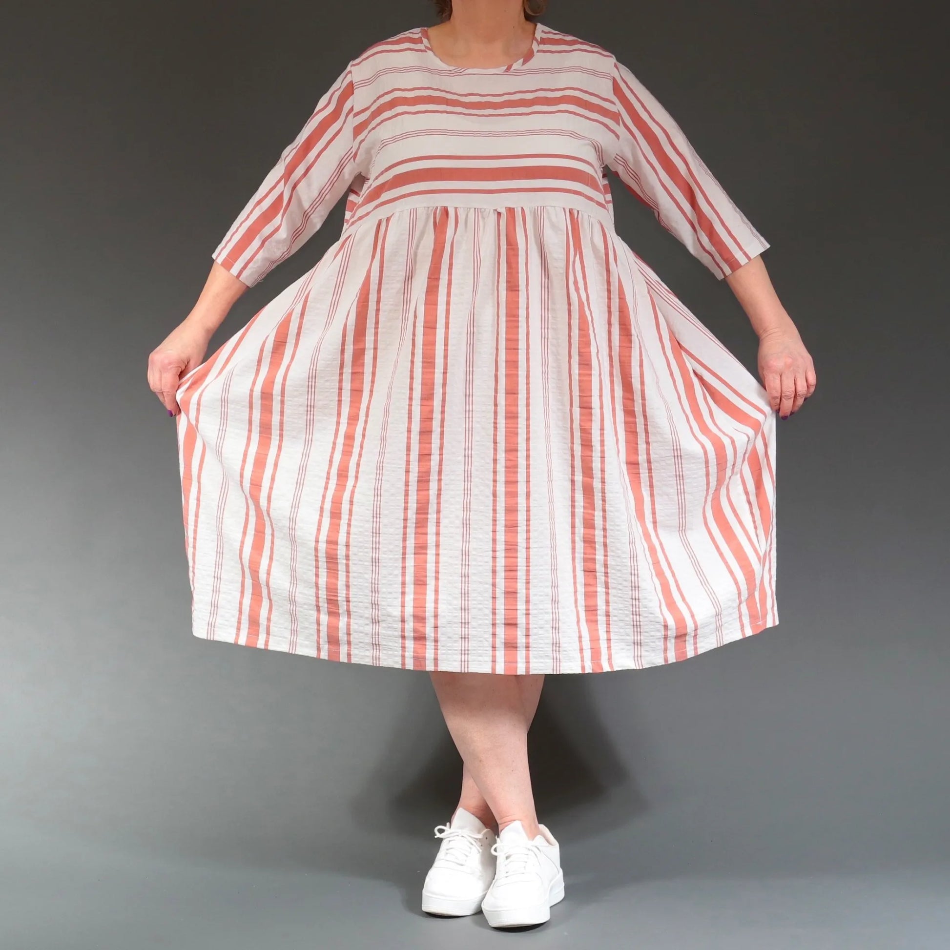  Ballonkleid von AKH Fashion aus Baumwolle, 1262.06698, Weiß-Apricot, Streifen, Ausgefallen