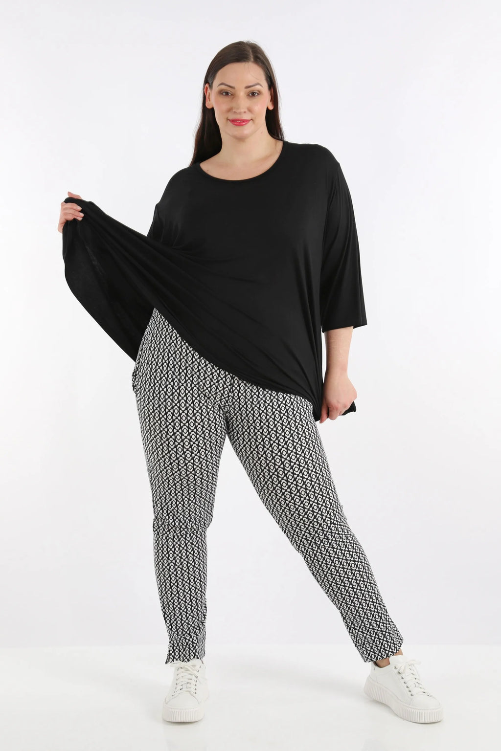  AKH Fashion Hose in gerader Form, aus Polyester, 1267.06229, Schwarz-Weiß, Muster, Schick