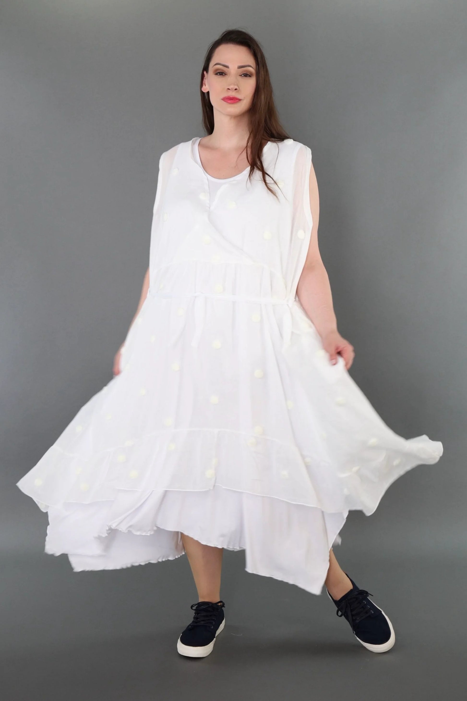  A-Form Kleid von AKH Premium aus Baumwolle, P1005.7115, Weiß, Punkte, Ausgefallen, Zeitlos