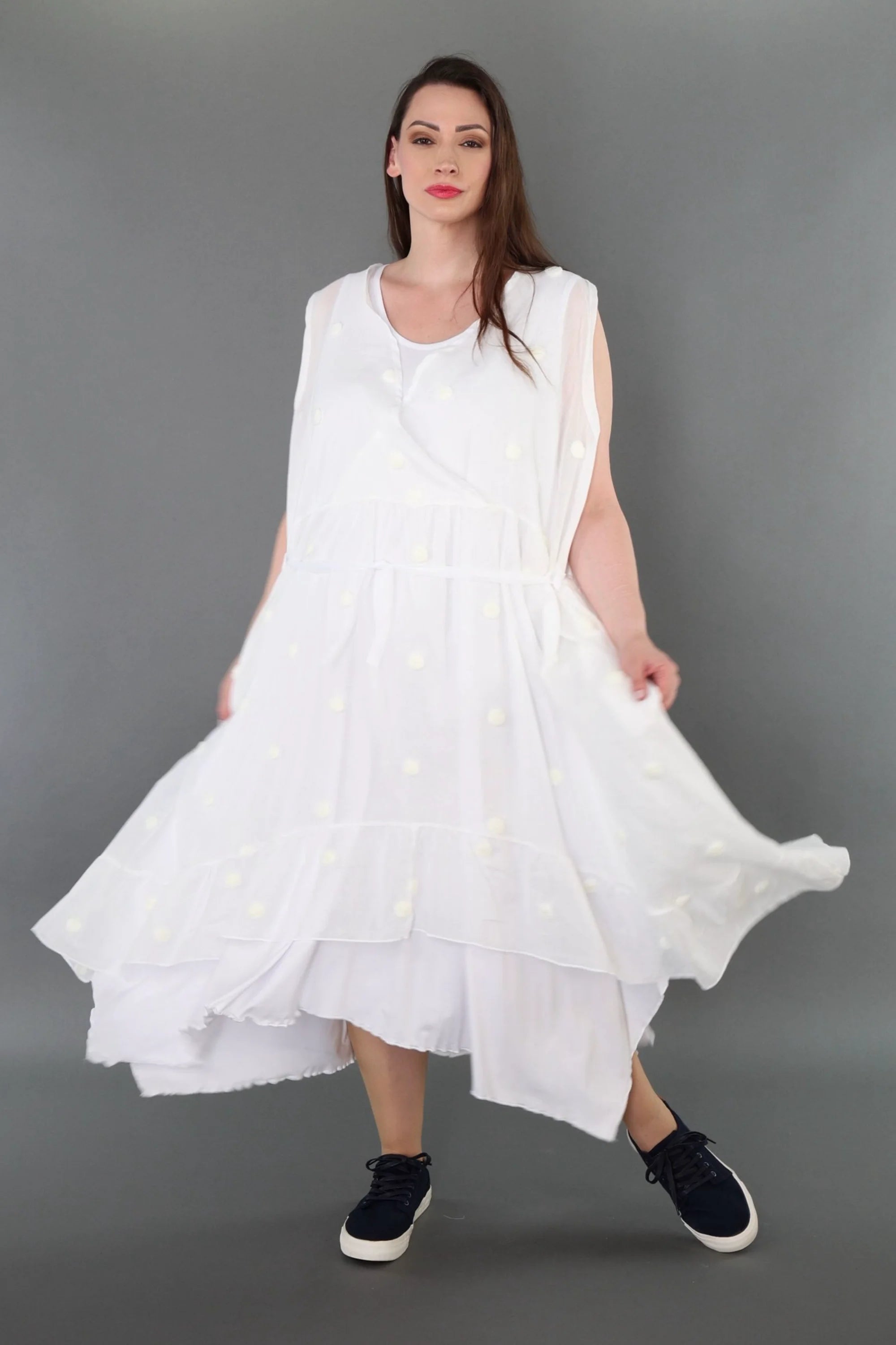  A-Form Kleid von AKH Premium aus Baumwolle, P1005.7115, Weiß, Punkte, Ausgefallen, Zeitlos