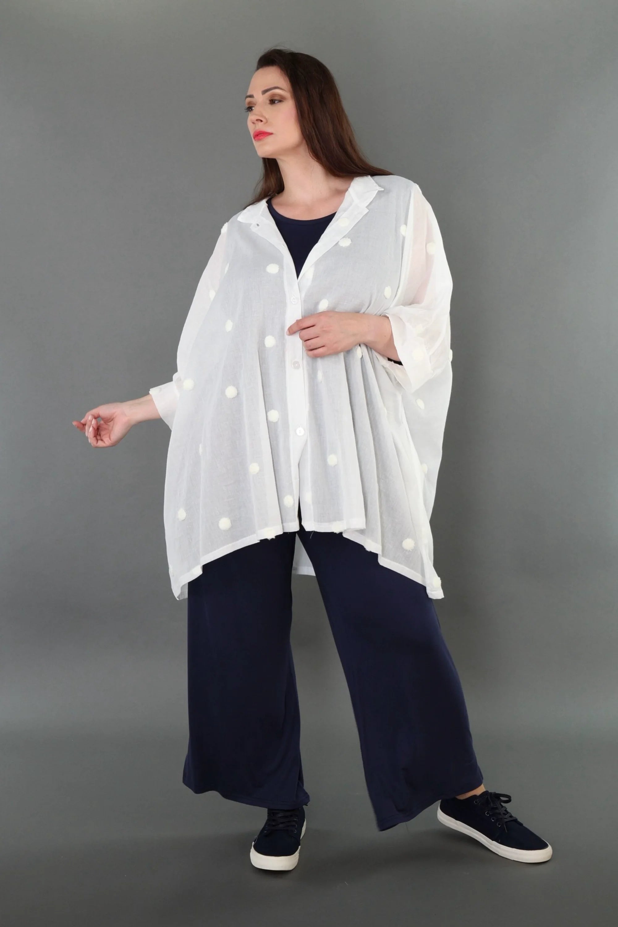  A-Form Jacke von AKH Premium aus Baumwolle, P1005.7116, Weiß, Punkte, Ausgefallen, Zeitlos