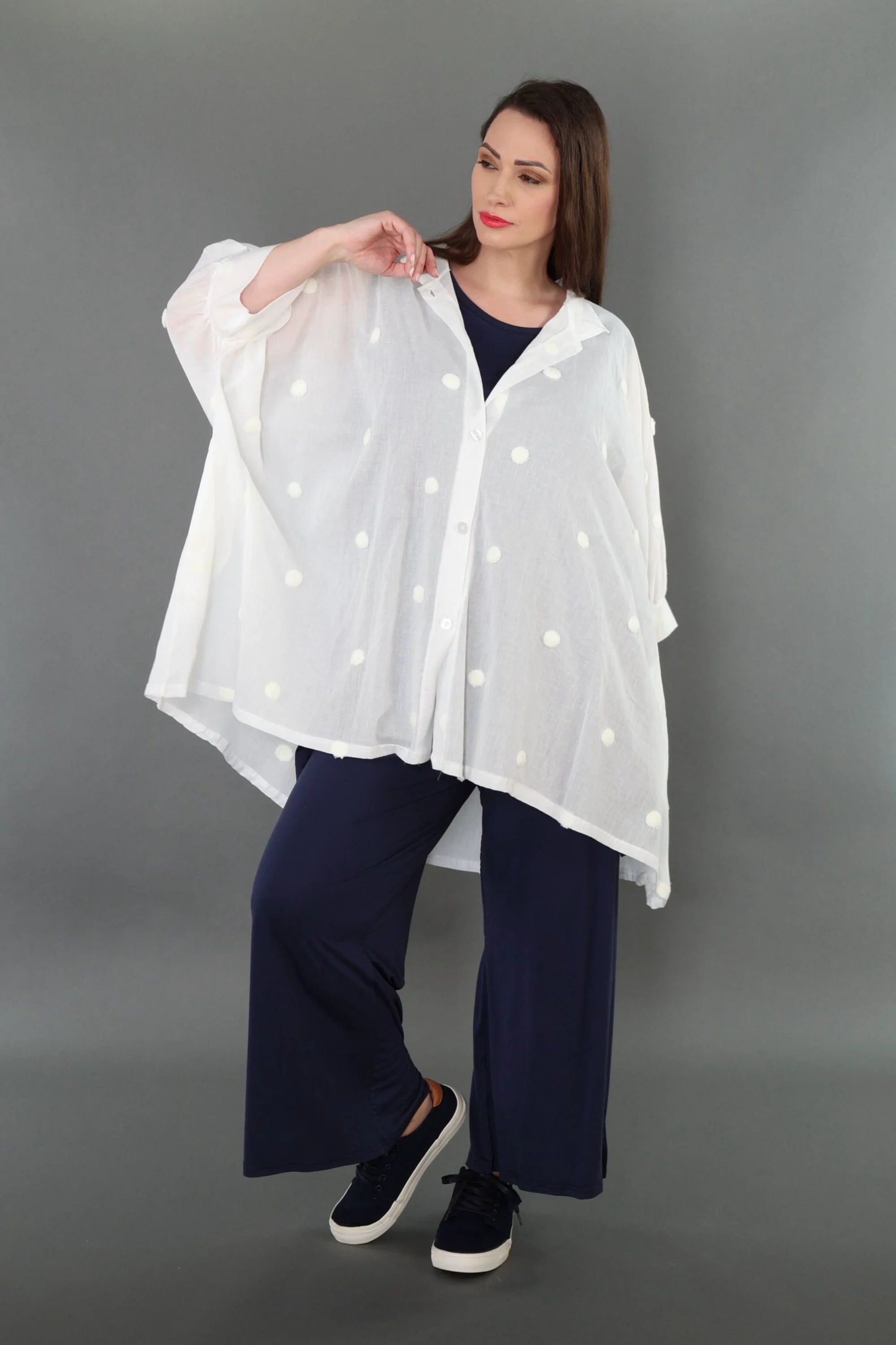  A-Form Jacke von AKH Premium aus Baumwolle, P1005.7116, Weiß, Punkte, Ausgefallen, Zeitlos