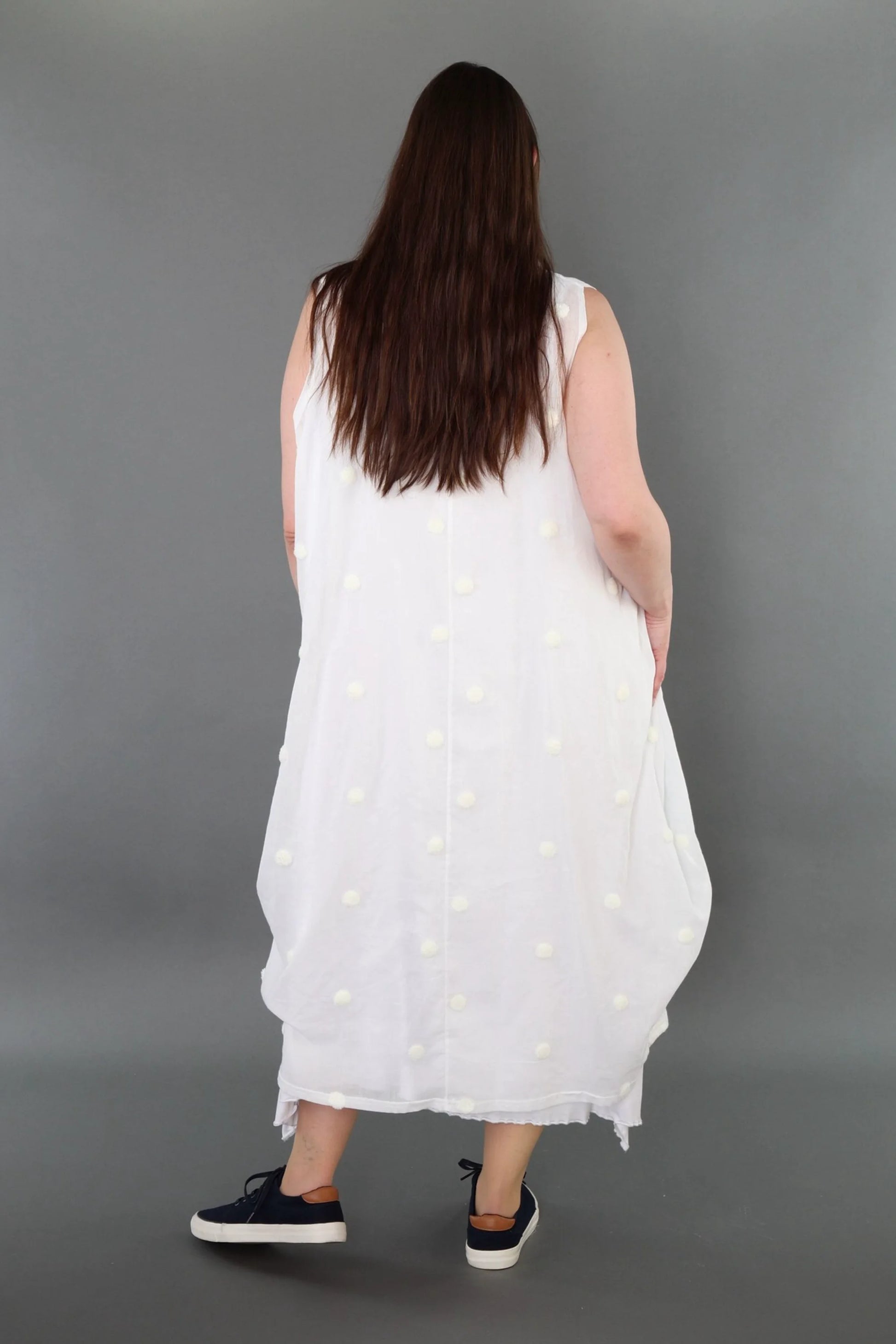  Ballonkleid von AKH Premium aus Baumwolle, P1005.7118, Weiß, Punkte, Ausgefallen, Zeitlos