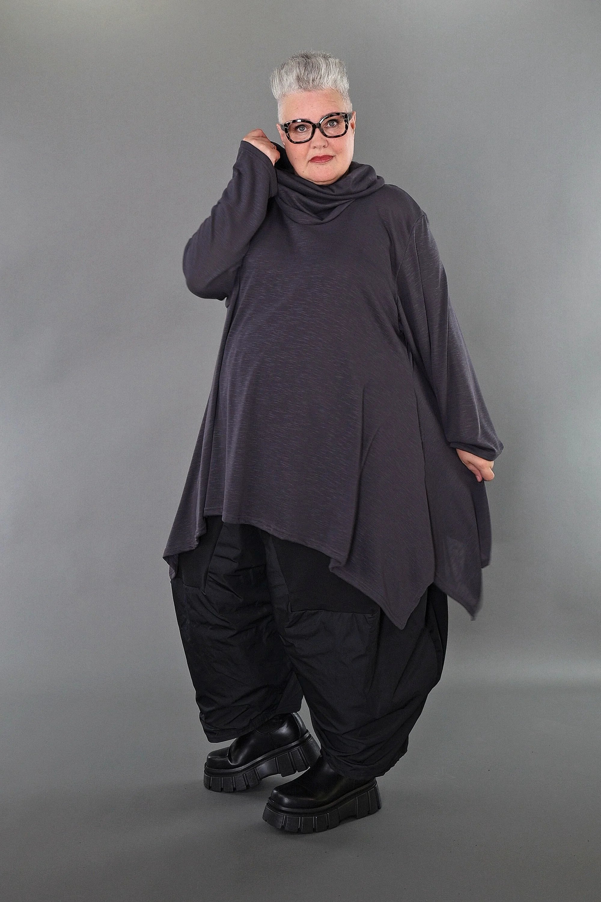  A-Form Bigshirt von AKH Premium aus Viskose, P1008.3371, Dunkelgrau, Ausgefallen, Zeitlos