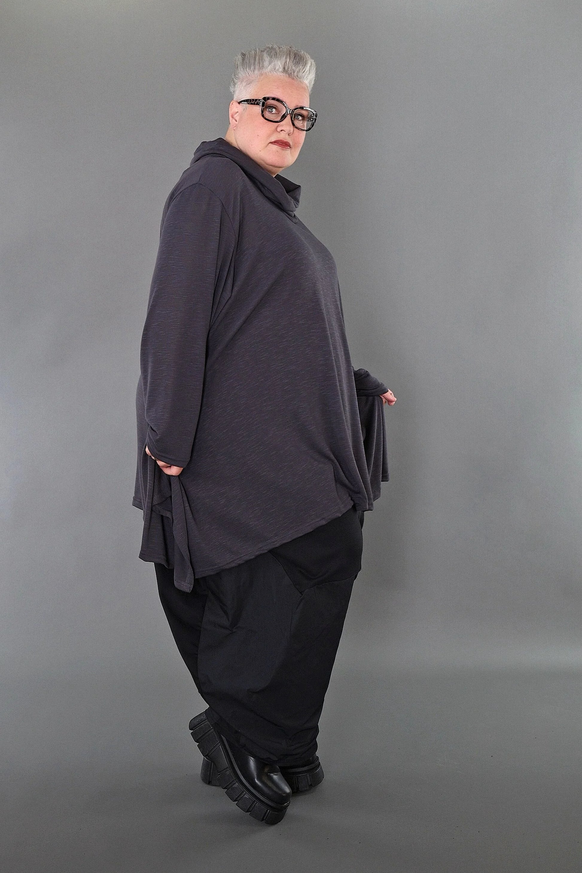  A-Form Bigshirt von AKH Premium aus Viskose, P1008.3371, Dunkelgrau, Ausgefallen, Zeitlos