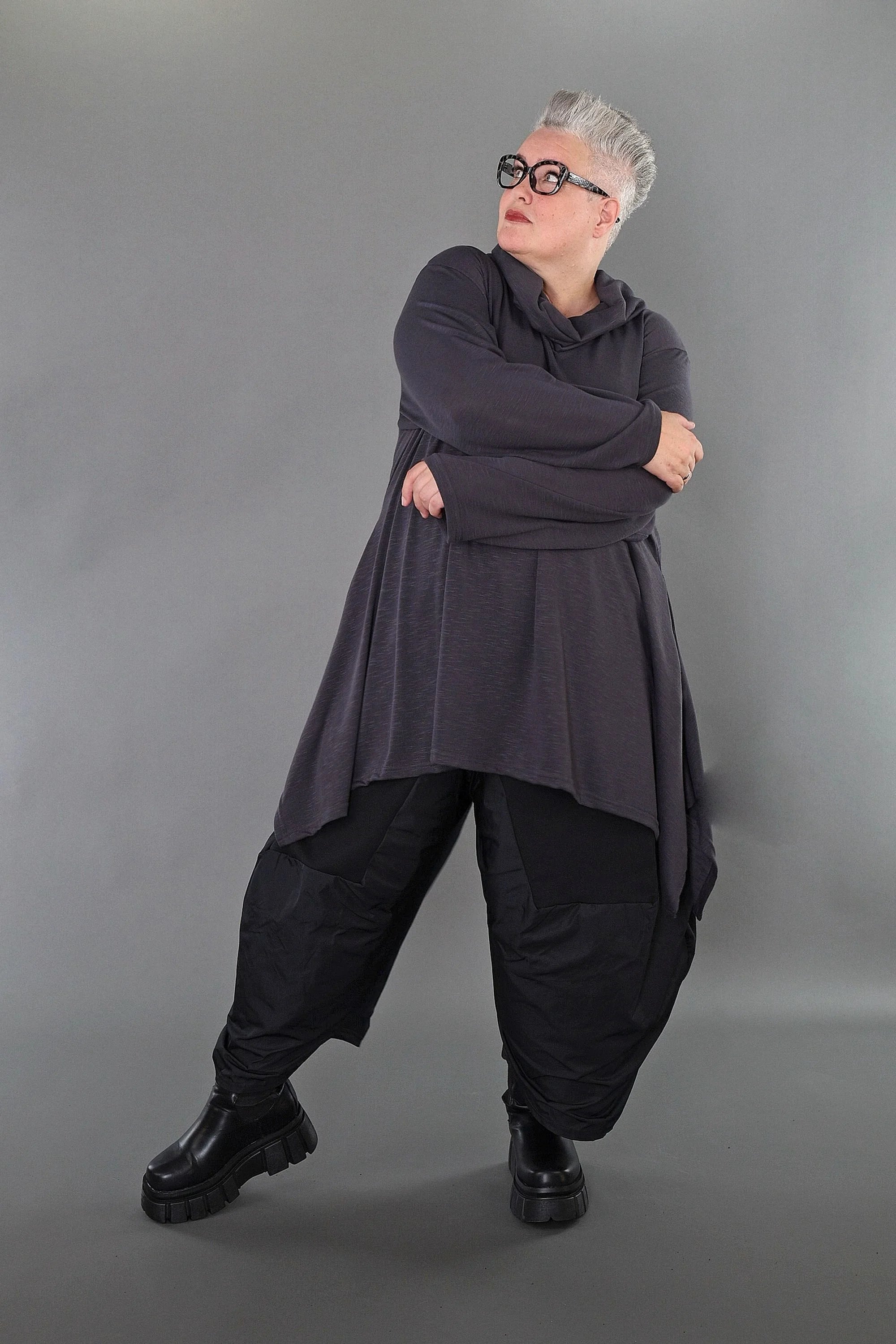  A-Form Bigshirt von AKH Premium aus Viskose, P1008.3371, Dunkelgrau, Ausgefallen, Zeitlos