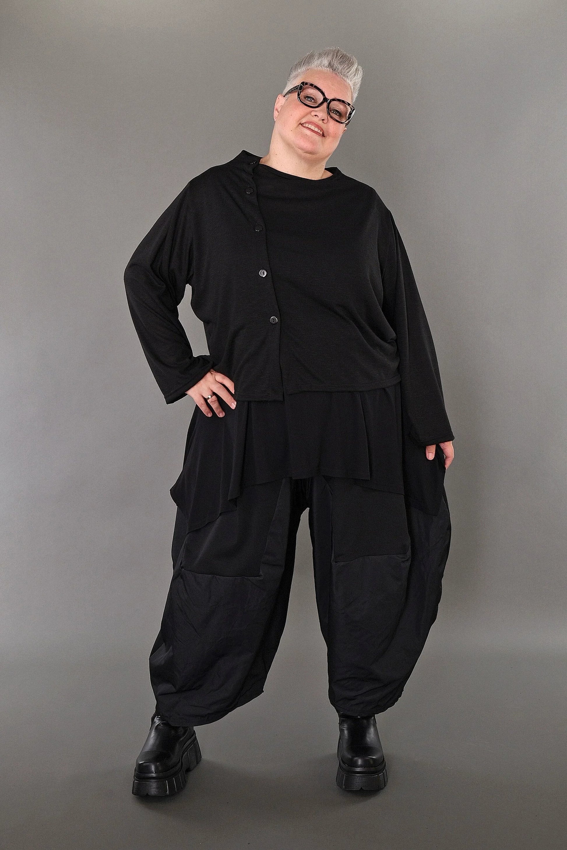  AKH Premium Jacke in gerader Form, aus Viskose, P1008.7006, Schwarz, Ausgefallen, Zeitlos