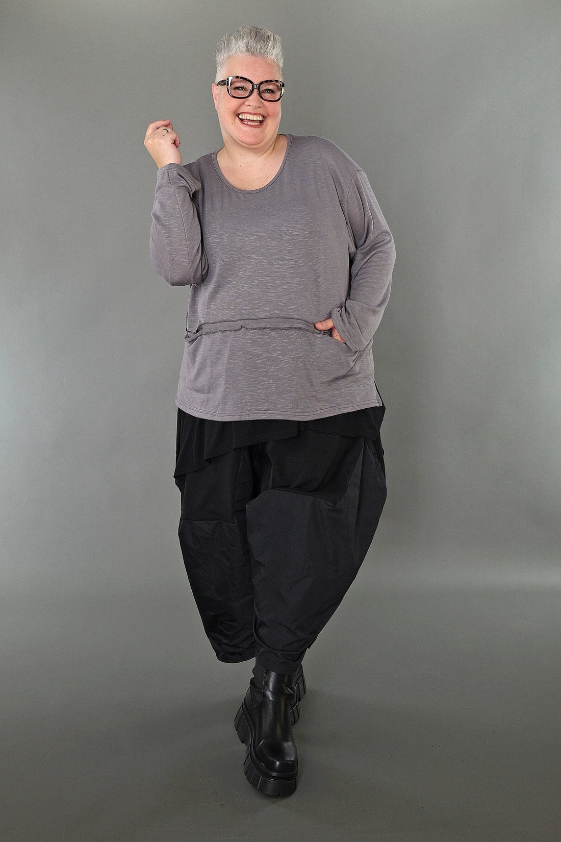  AKH Premium Bigshirt in gerader Form, aus Viskose, P1008.7130, Hellgrau, Ausgefallen, Zeitlos