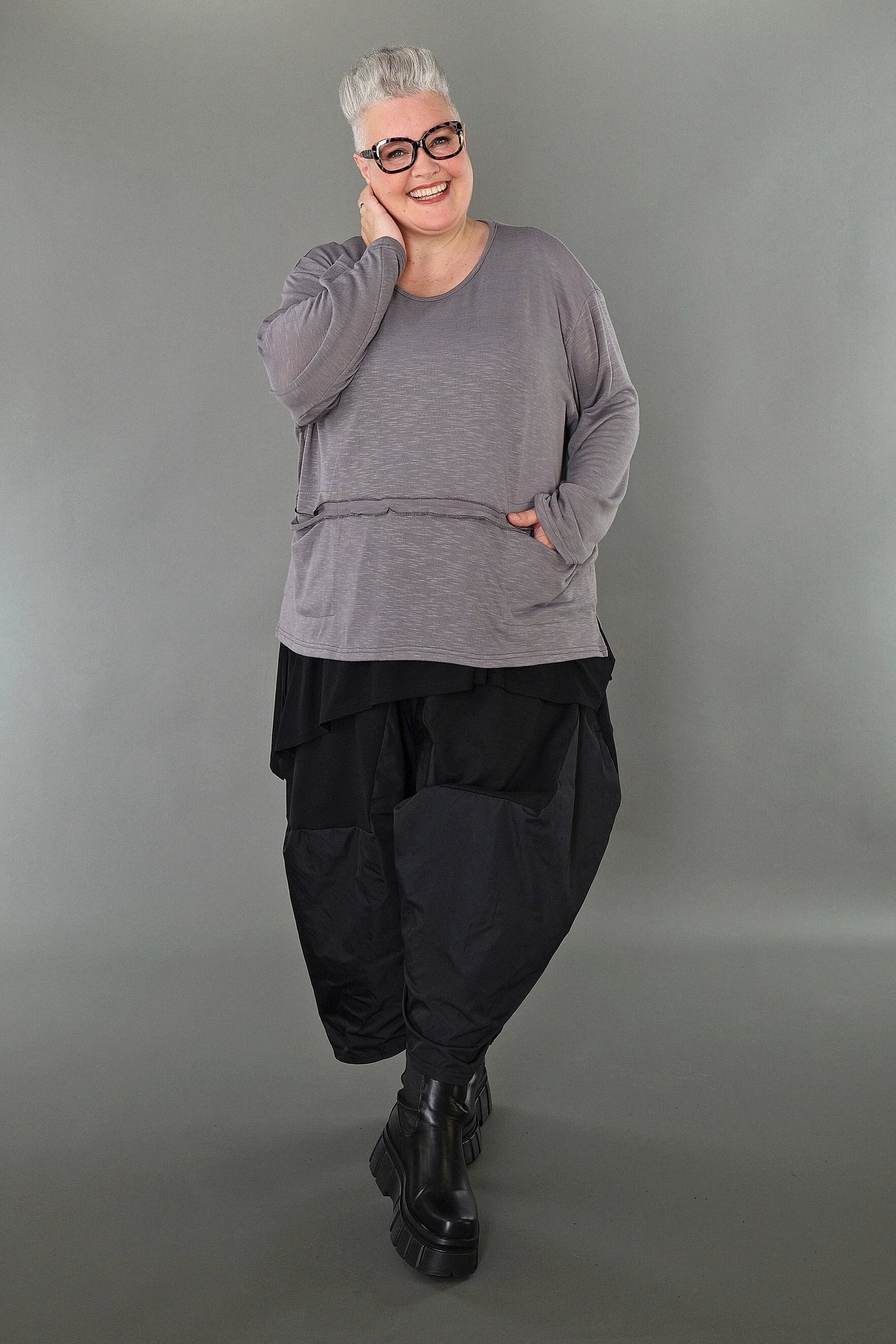  AKH Premium Bigshirt in gerader Form, aus Viskose, P1008.7130, Hellgrau, Ausgefallen, Zeitlos