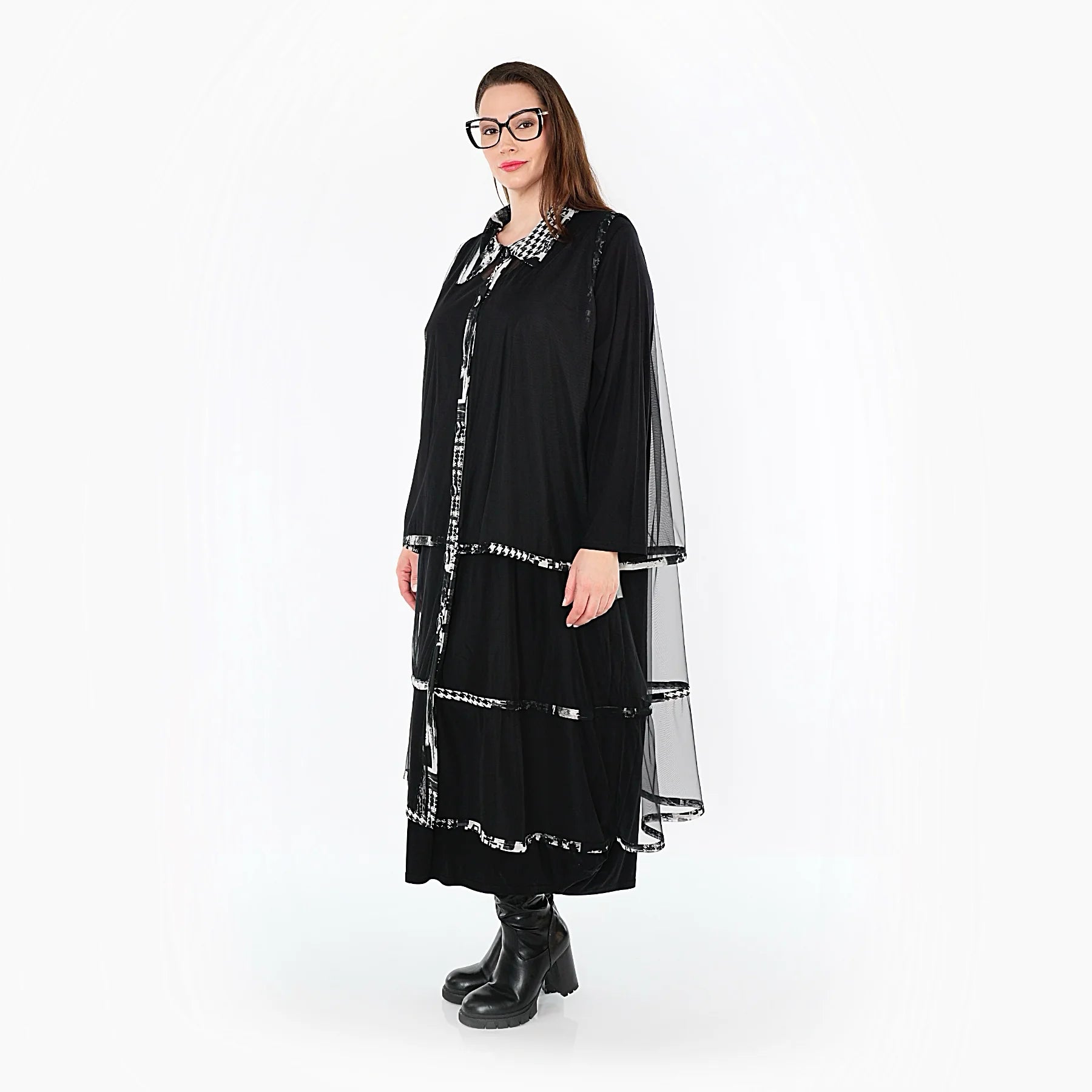 AKH Premium Bluse in gerader Form, aus Viskose, P1011.7136, Weiß/Grau, Kringel, Schick