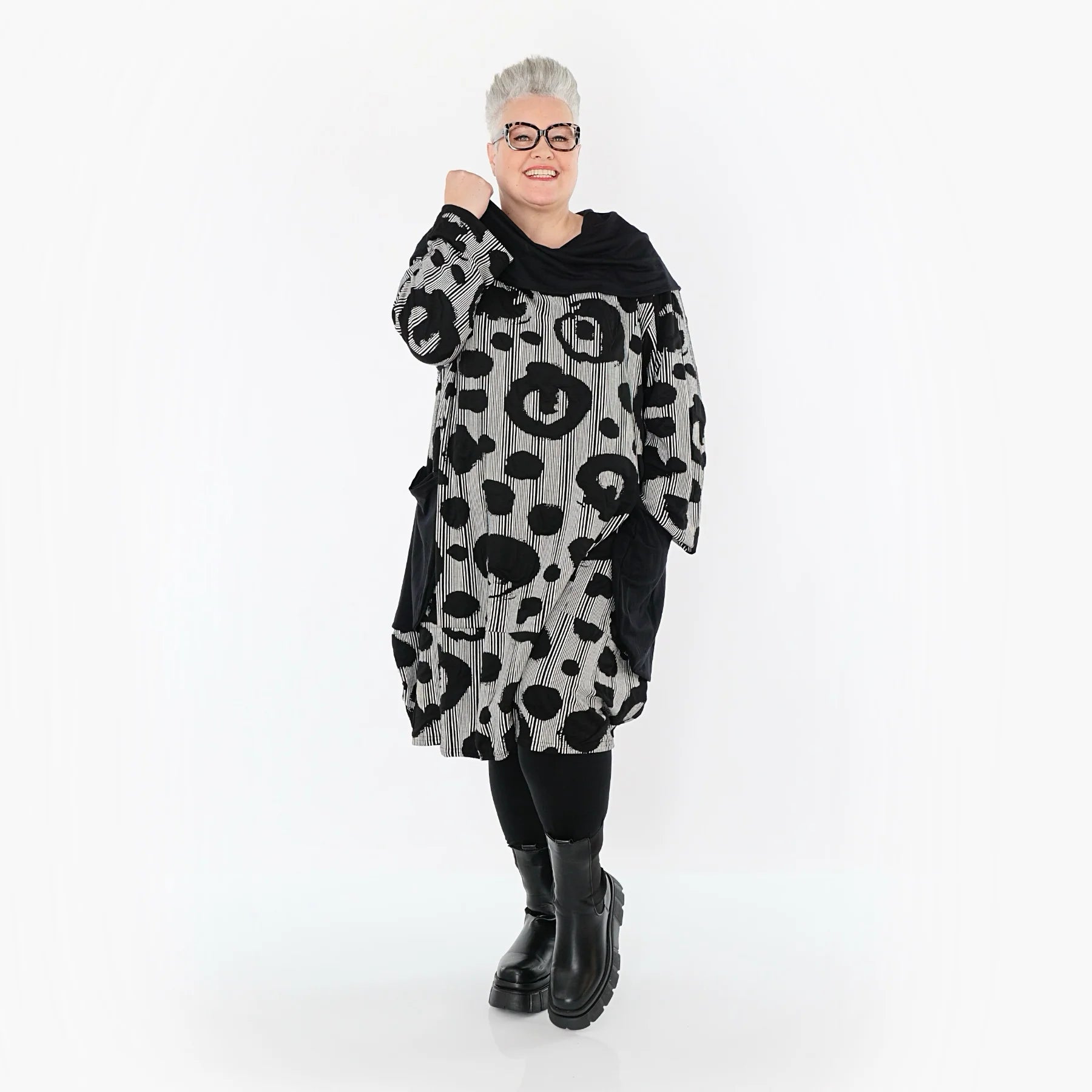  Ballonkleid von AKH Premium aus Viskose, P1013.7139, Schwarz/Weiß, Streifen, Ausgefallen