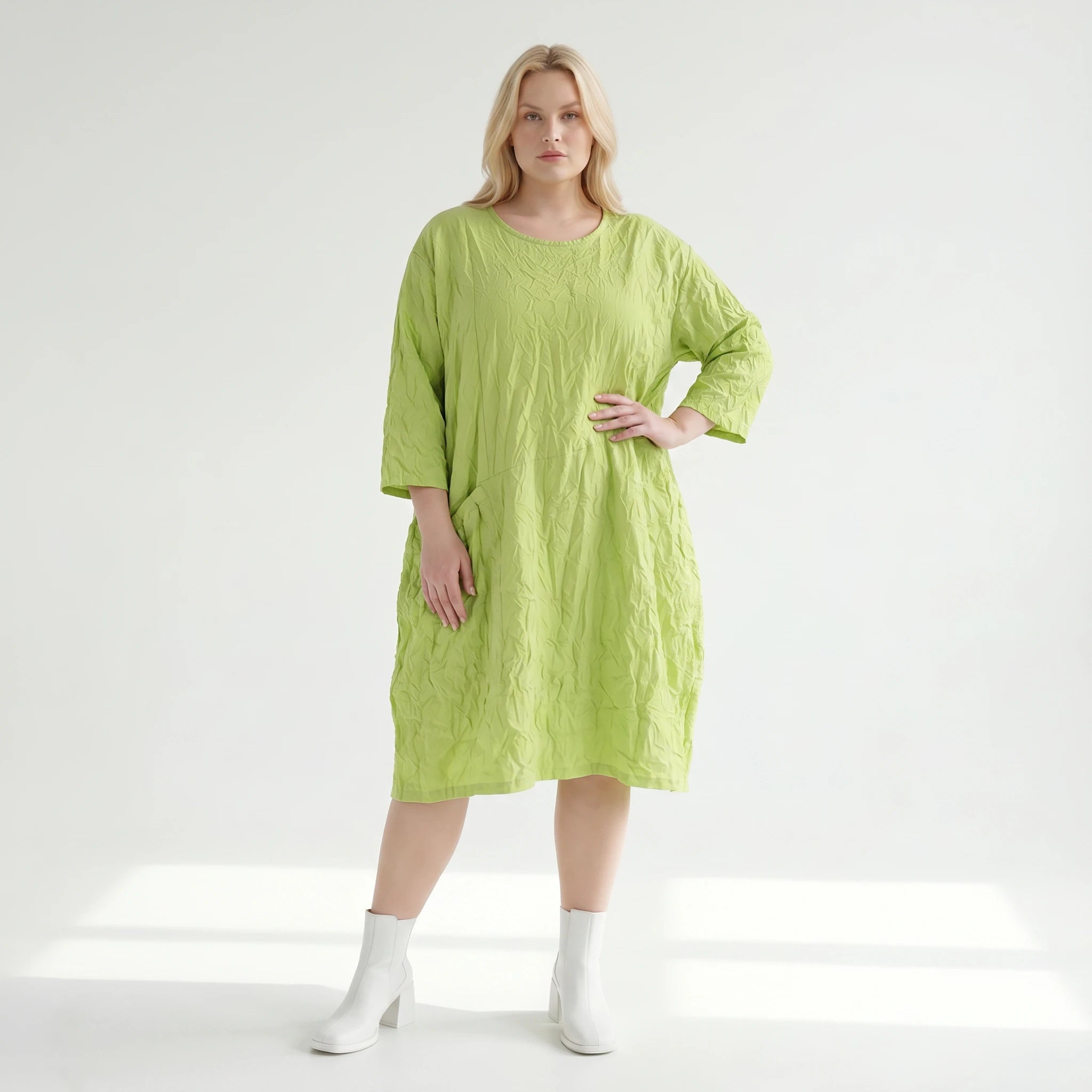 Luftiges Ballon Kleid im ausgefallenen Lagenlook aus leichter Popeline mit raffinierten Details, Apfelgrün
